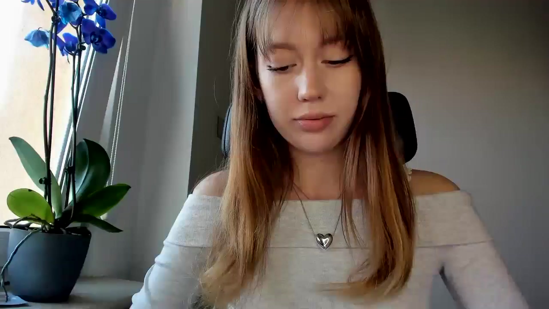Gallery image thumbnail from RoboSasha's myfreecams stream on, 02/23/2026, 14:45 image 19 of 20