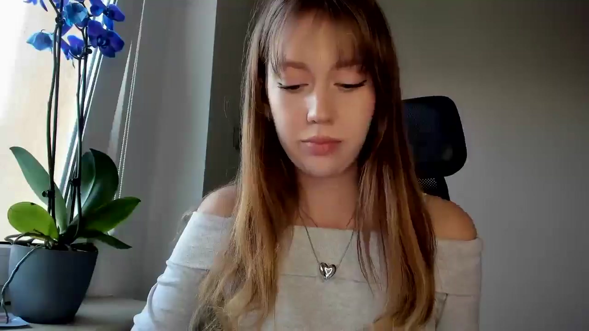 Gallery image thumbnail from RoboSasha's myfreecams stream on, 02/23/2026, 14:45 image 18 of 20