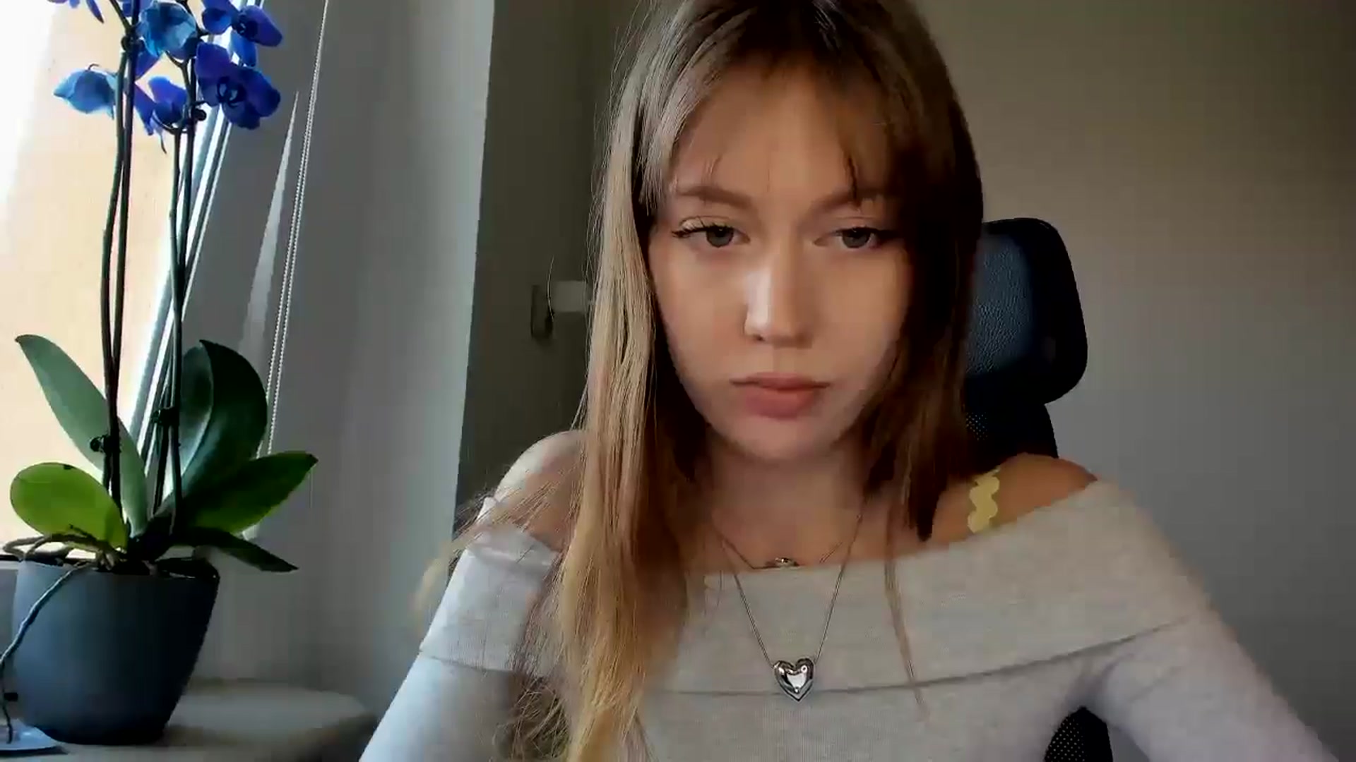 Gallery image thumbnail from RoboSasha's myfreecams stream on, 02/23/2026, 14:45 image 4 of 20