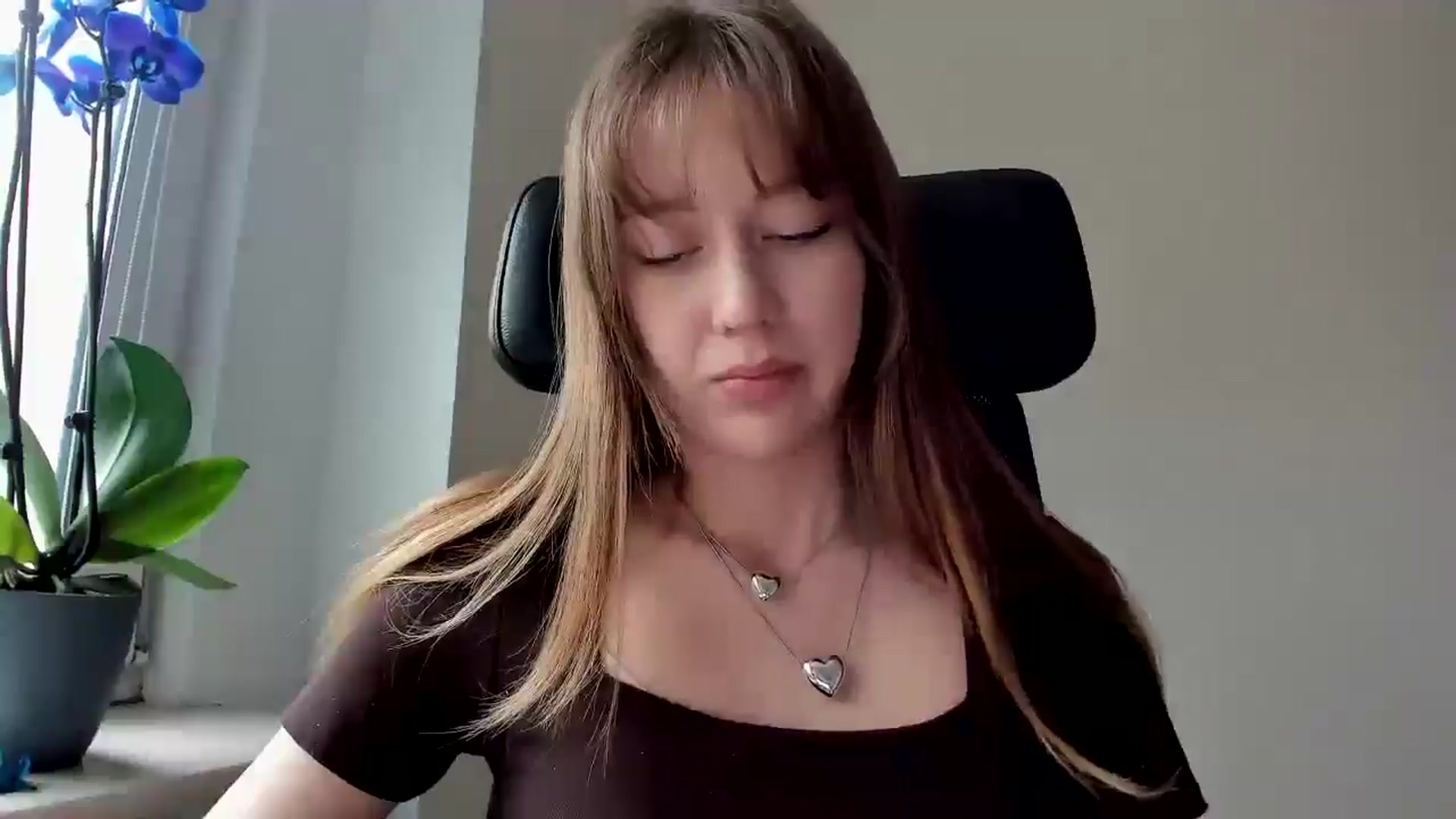 Gallery image thumbnail from RoboSasha's myfreecams stream on, 02/24/2026, 11:05 image 15 of 20