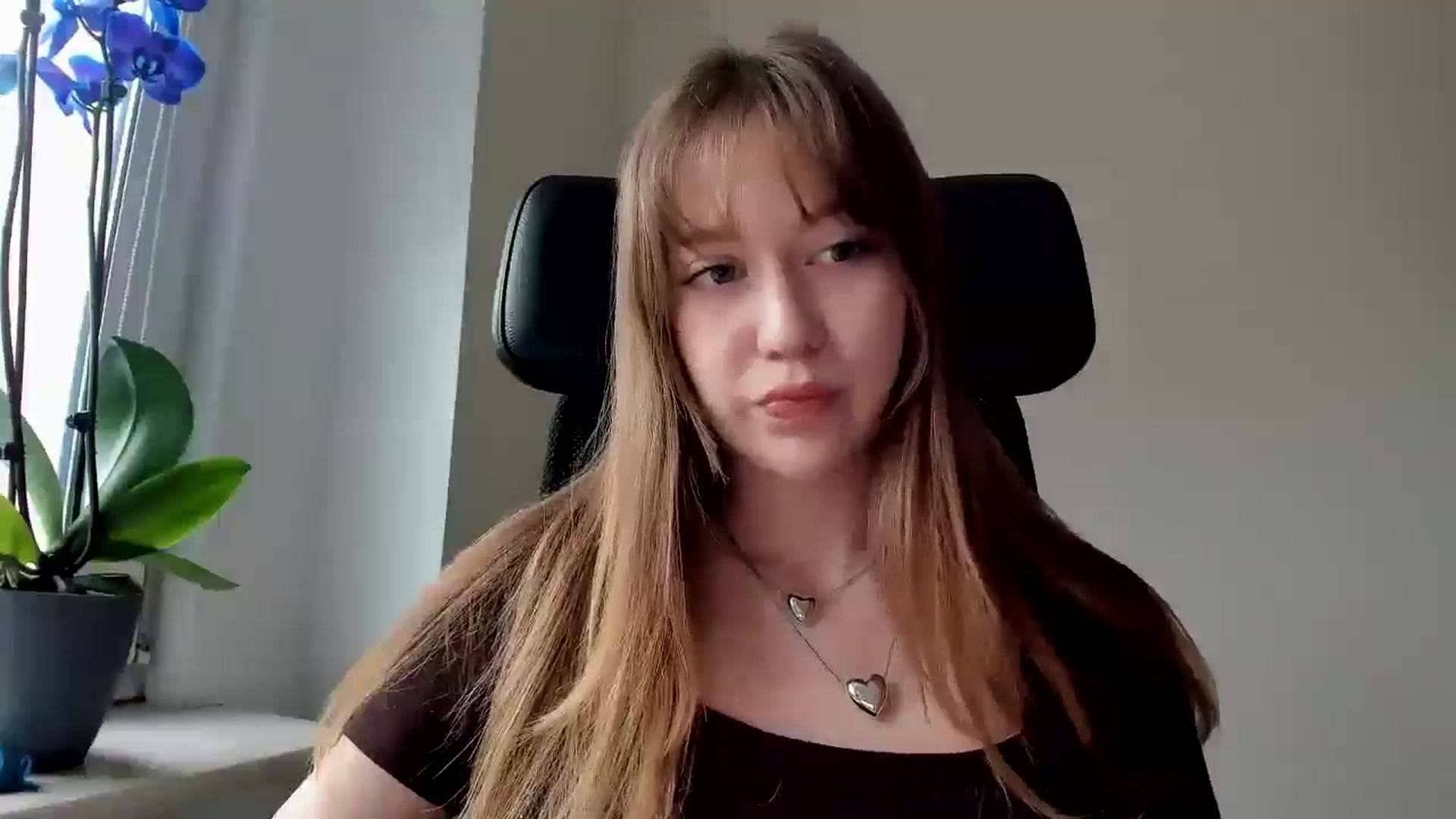 Gallery image thumbnail from RoboSasha's myfreecams stream on, 02/24/2026, 11:05 image 11 of 20
