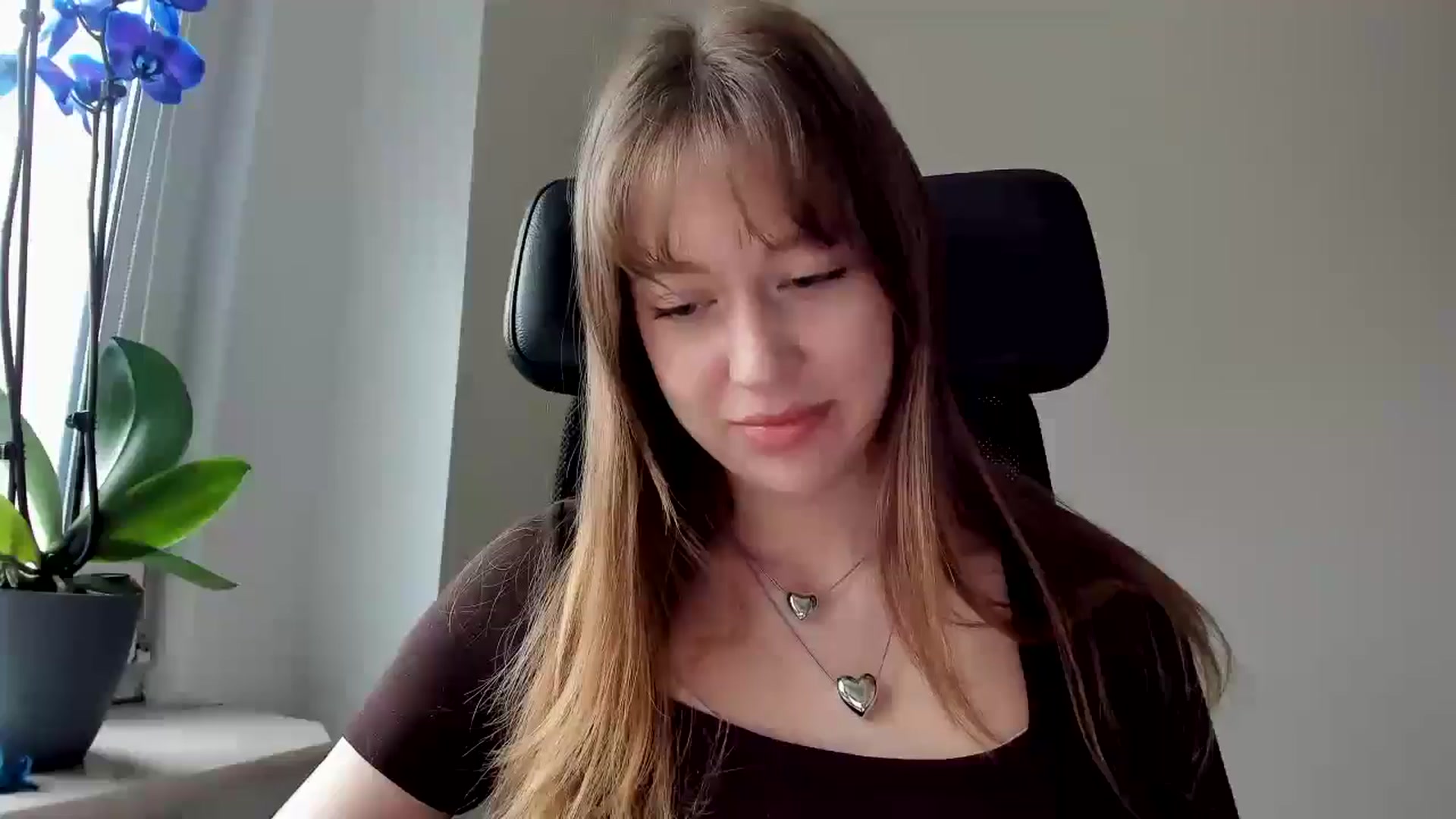 Gallery image thumbnail from RoboSasha's myfreecams stream on, 02/24/2026, 11:05 image 9 of 20