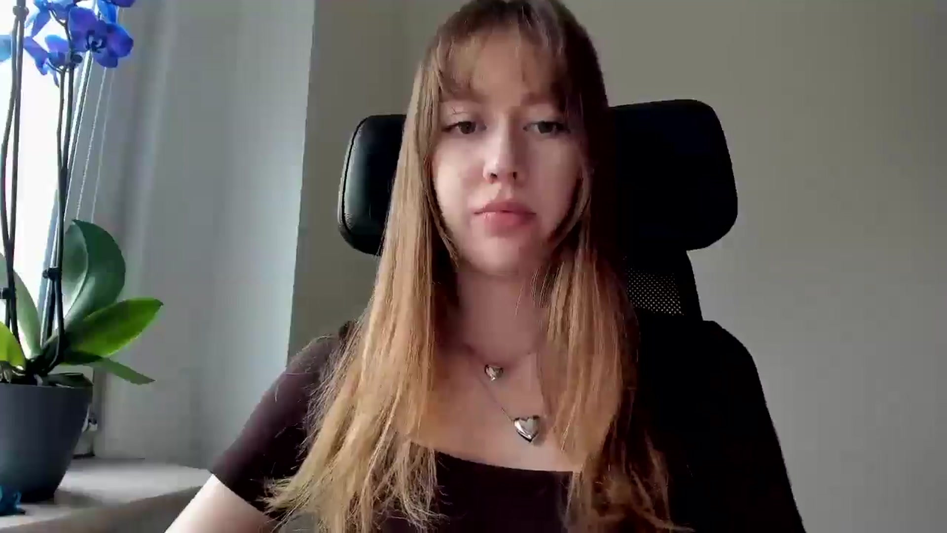 Gallery image thumbnail from RoboSasha's myfreecams stream on, 02/24/2026, 11:05 image 7 of 20
