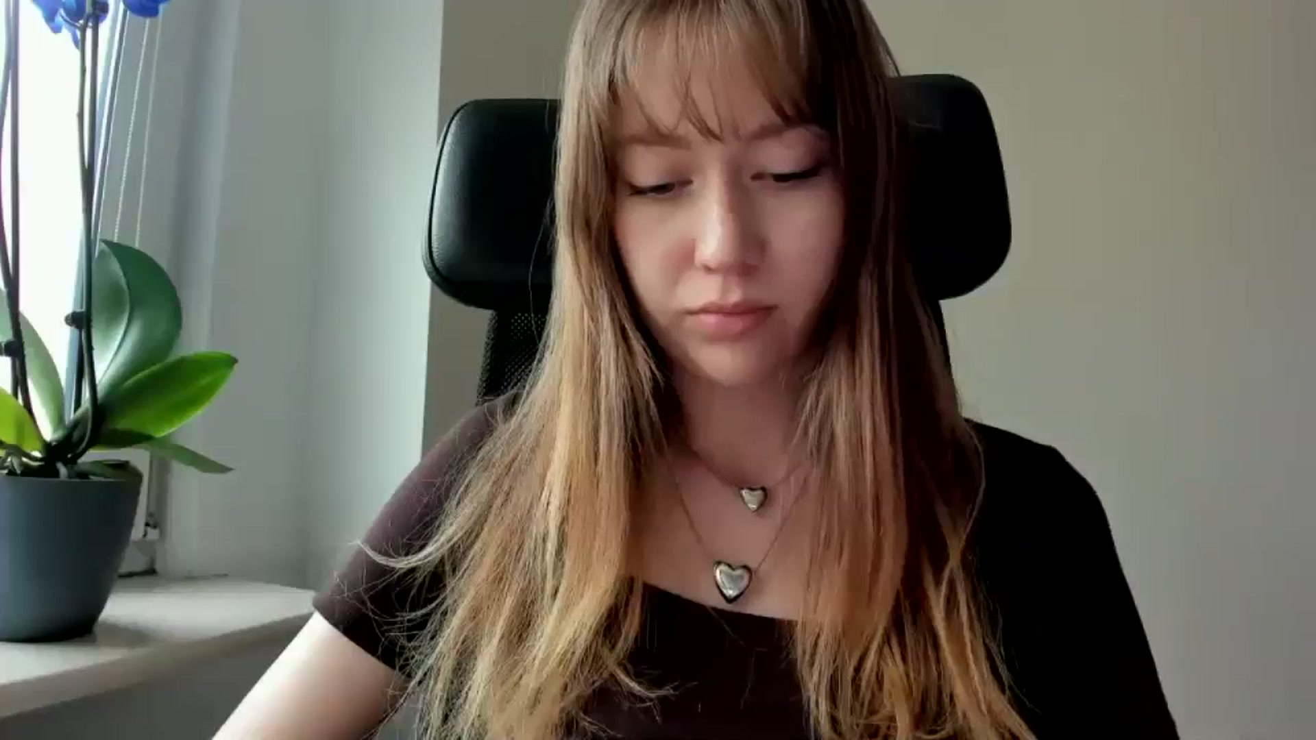 Gallery image thumbnail from RoboSasha's myfreecams stream on, 02/24/2026, 12:18 image 6 of 20