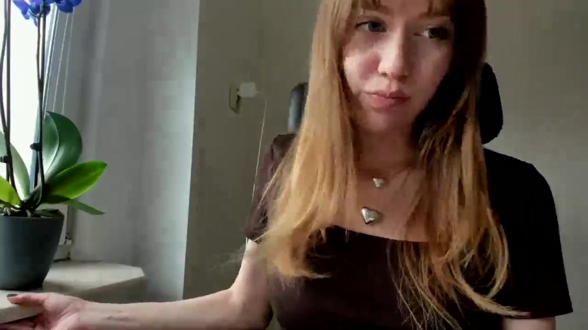 Gallery image thumbnail from RoboSasha's myfreecams stream on, 02/24/2026, 12:18 image 2 of 20