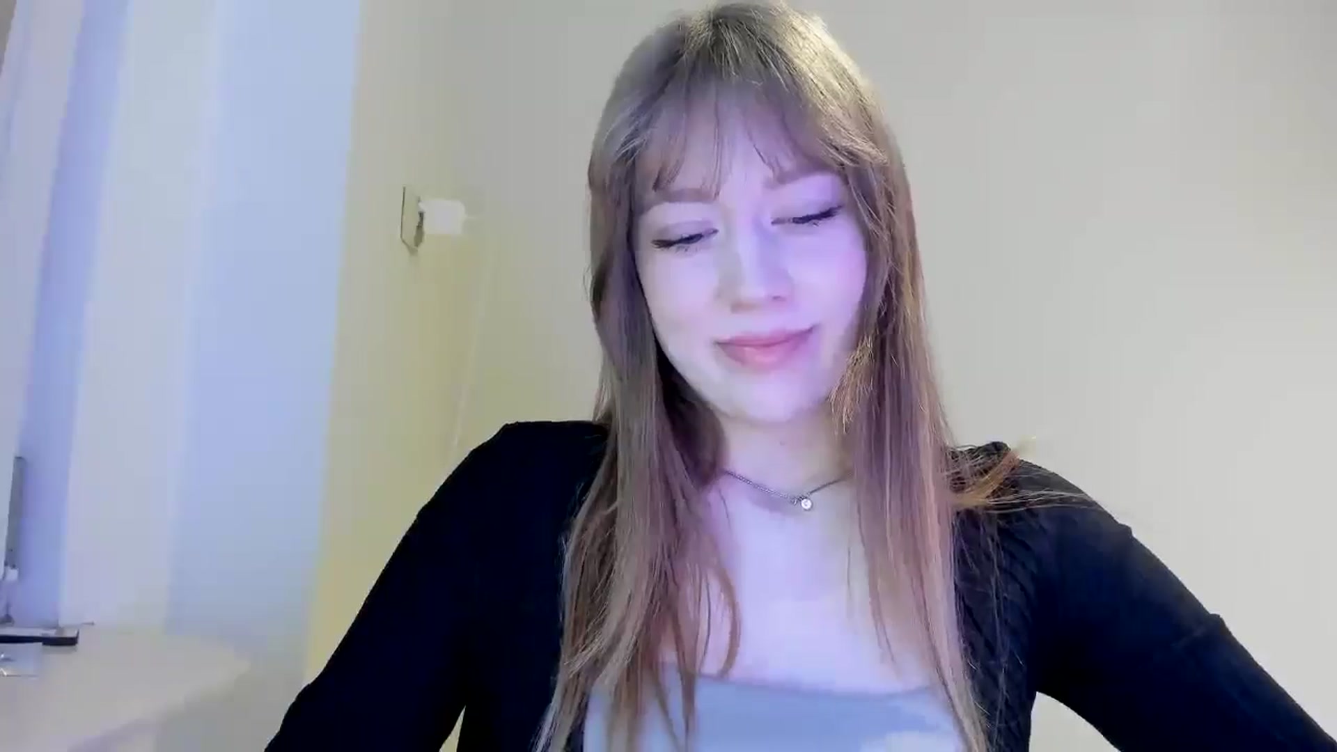 Gallery image thumbnail from RoboSasha's myfreecams stream on, 03/16/2026, 16:49 image 16 of 20