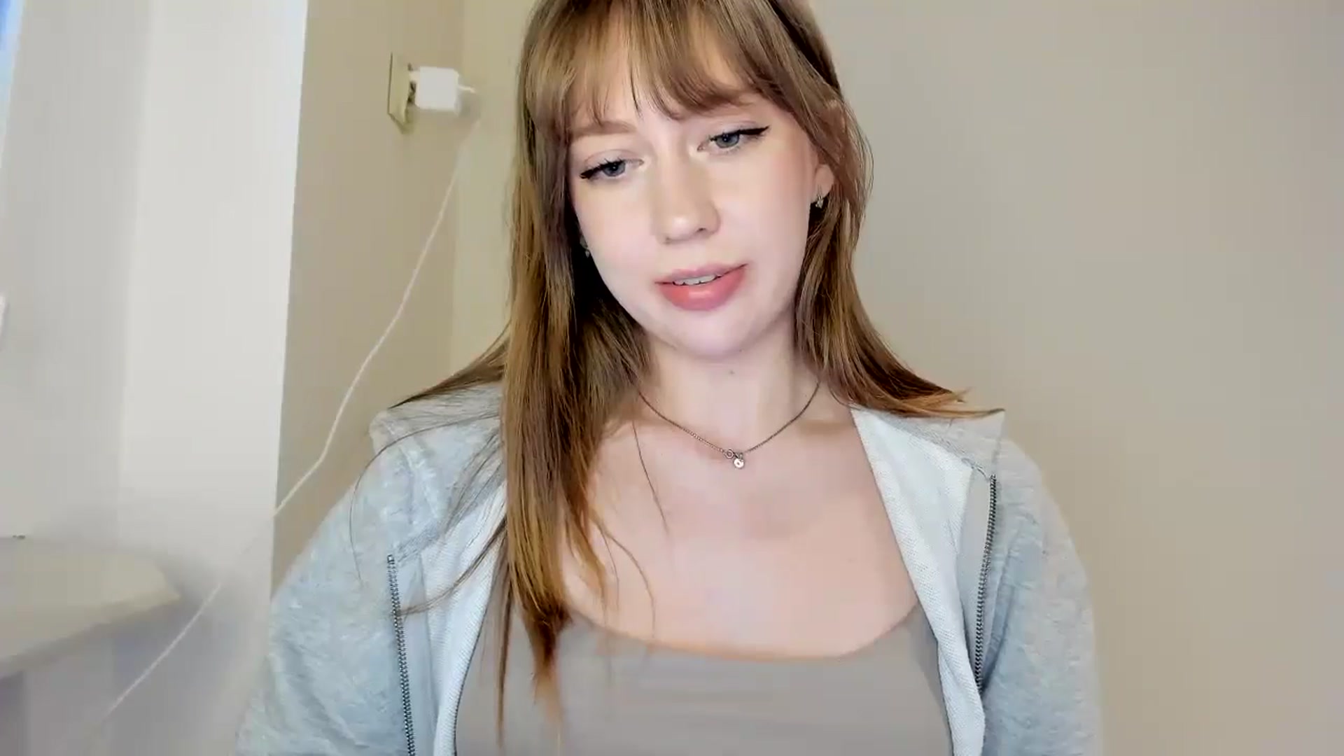 Gallery image thumbnail from RoboSasha's myfreecams stream on, 03/19/2026, 16:40 image 11 of 20