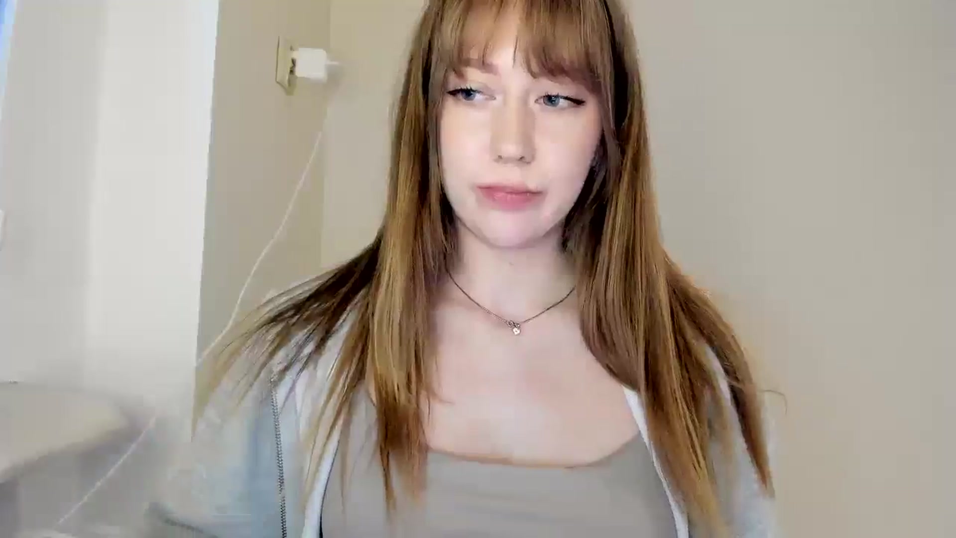 Gallery image thumbnail from RoboSasha's myfreecams stream on, 03/19/2026, 16:40 image 13 of 20