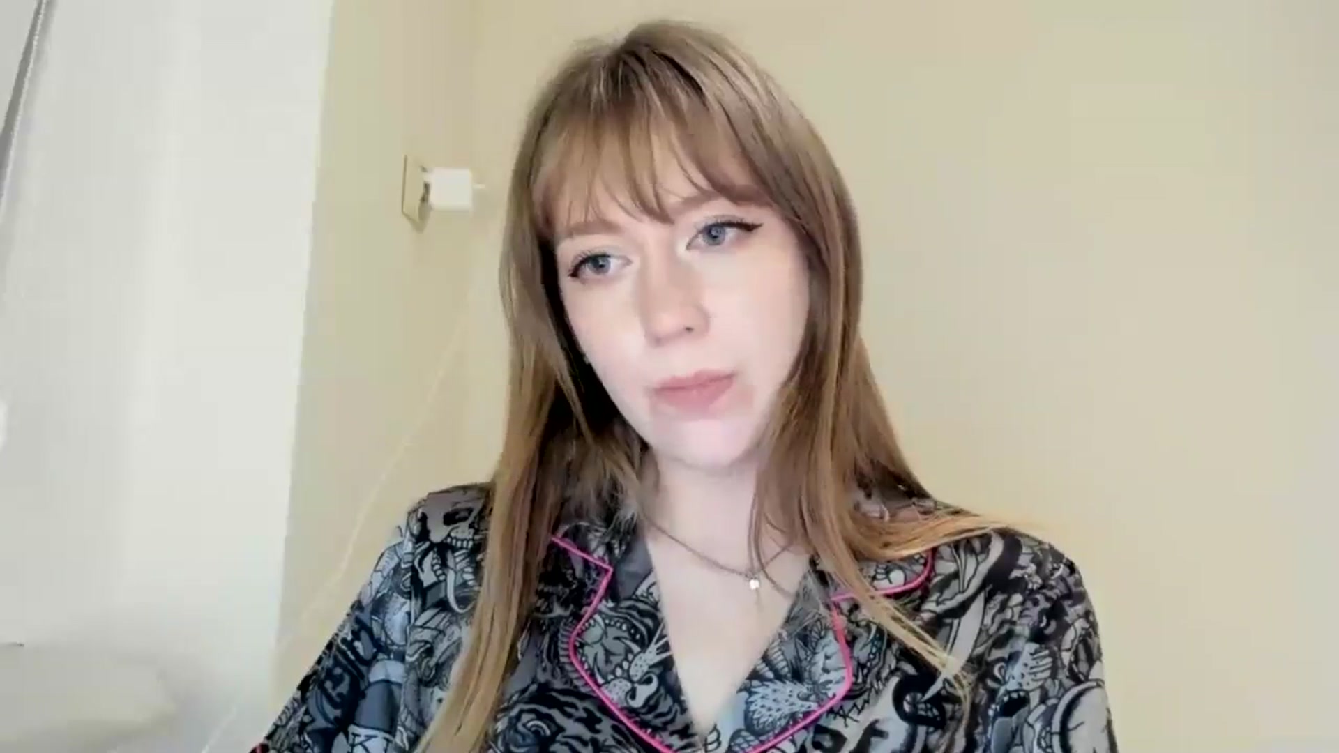 Gallery image thumbnail from RoboSasha's myfreecams stream on, 03/20/2026, 19:03 image 12 of 20