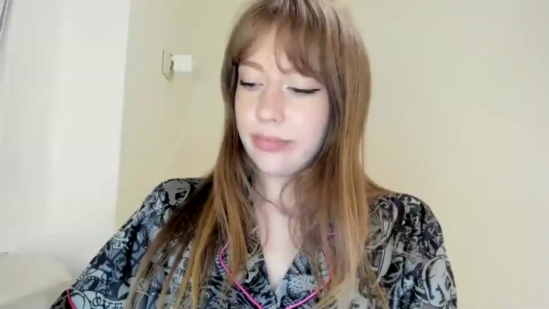 Gallery image thumbnail from RoboSasha's myfreecams stream on, 03/20/2026, 19:03 image 2 of 20