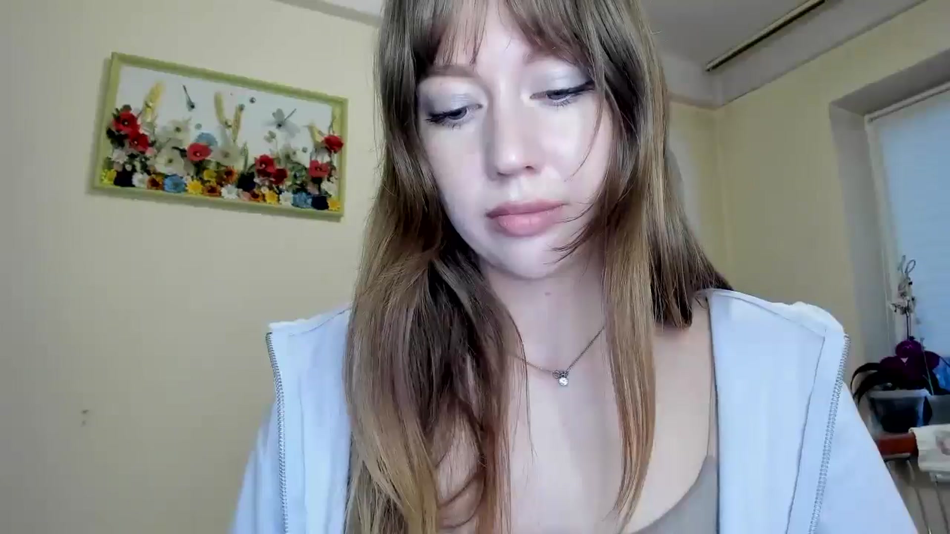 Gallery image thumbnail from RoboSasha's myfreecams stream on, 03/30/2026, 16:11 image 18 of 20