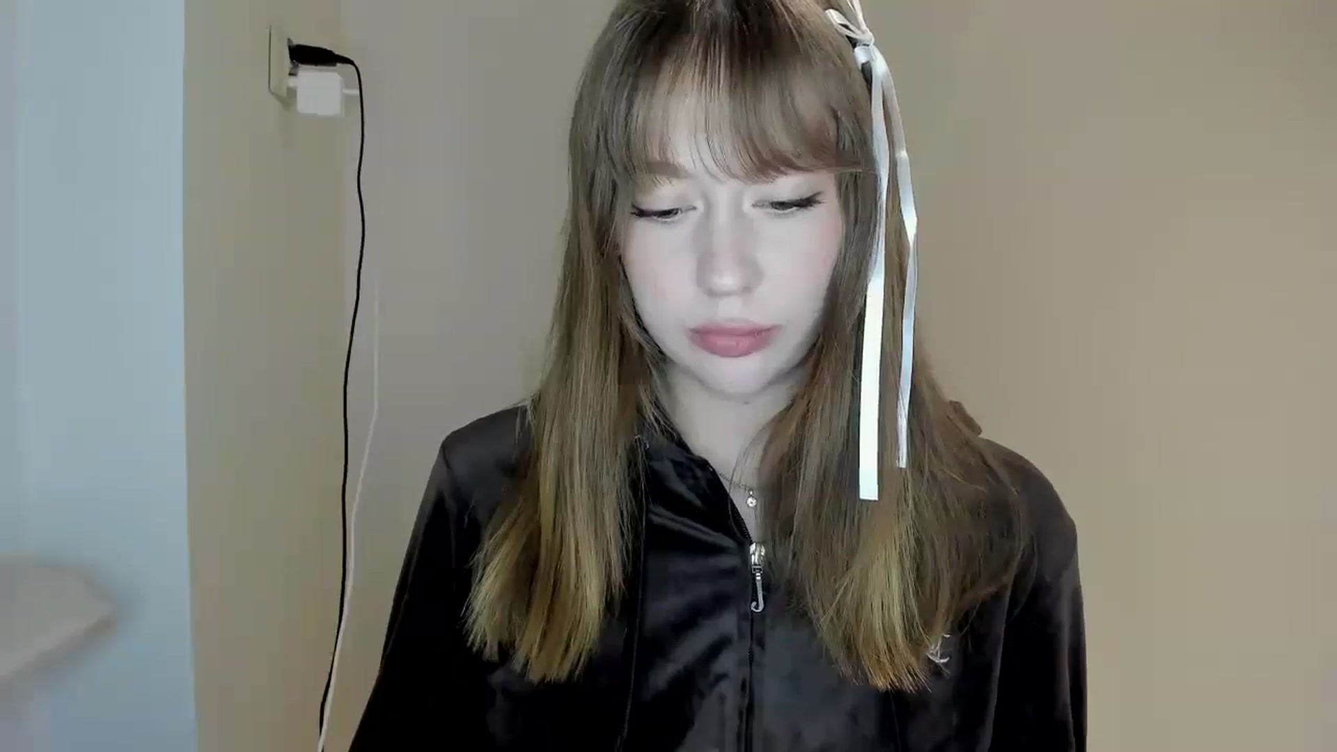 Gallery image thumbnail from RoboSasha's myfreecams stream on, 04/13/2026, 18:18 image 2 of 20