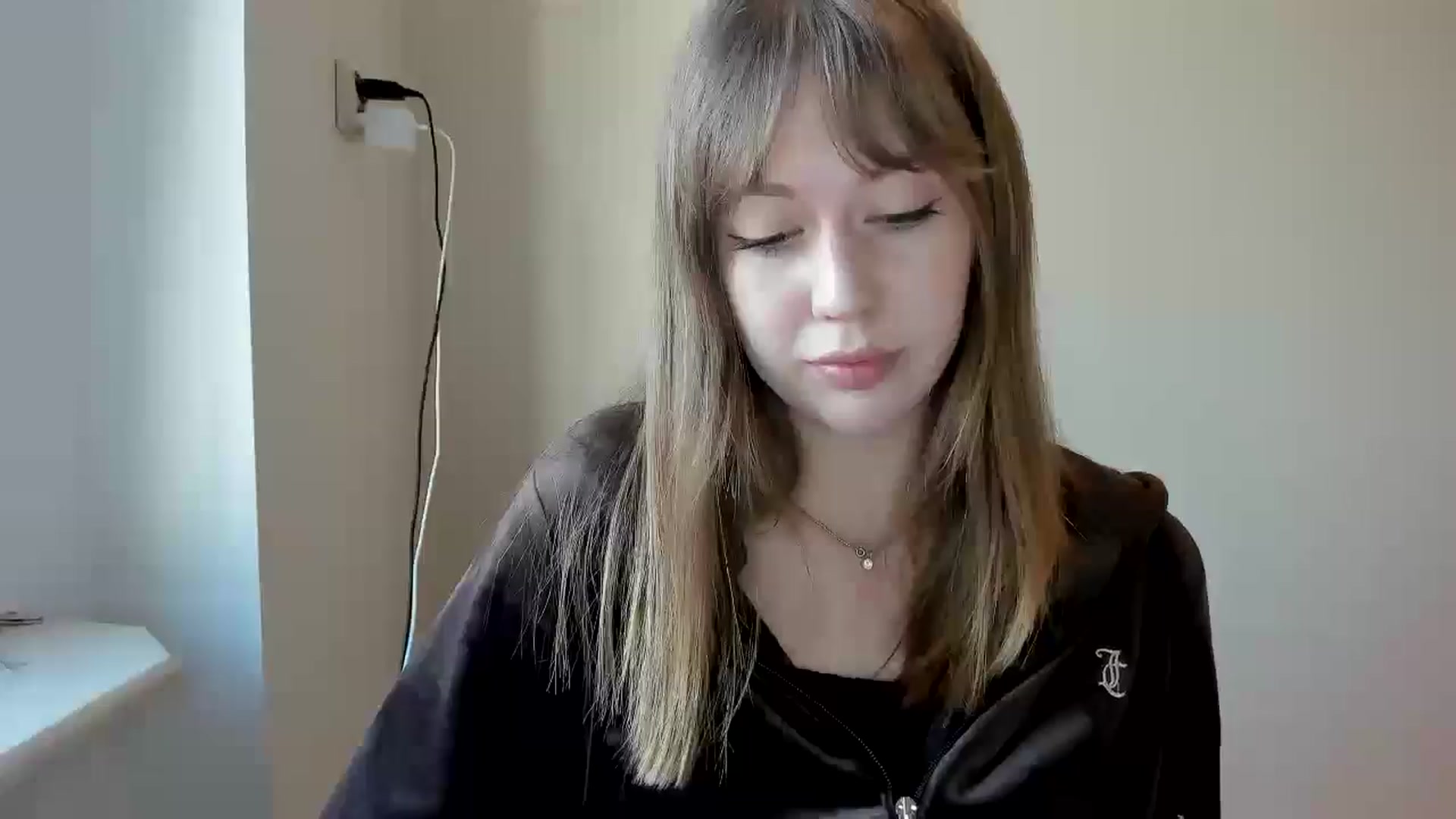 Gallery image thumbnail from RoboSasha's myfreecams stream on, 04/17/2026, 16:32 image 4 of 20