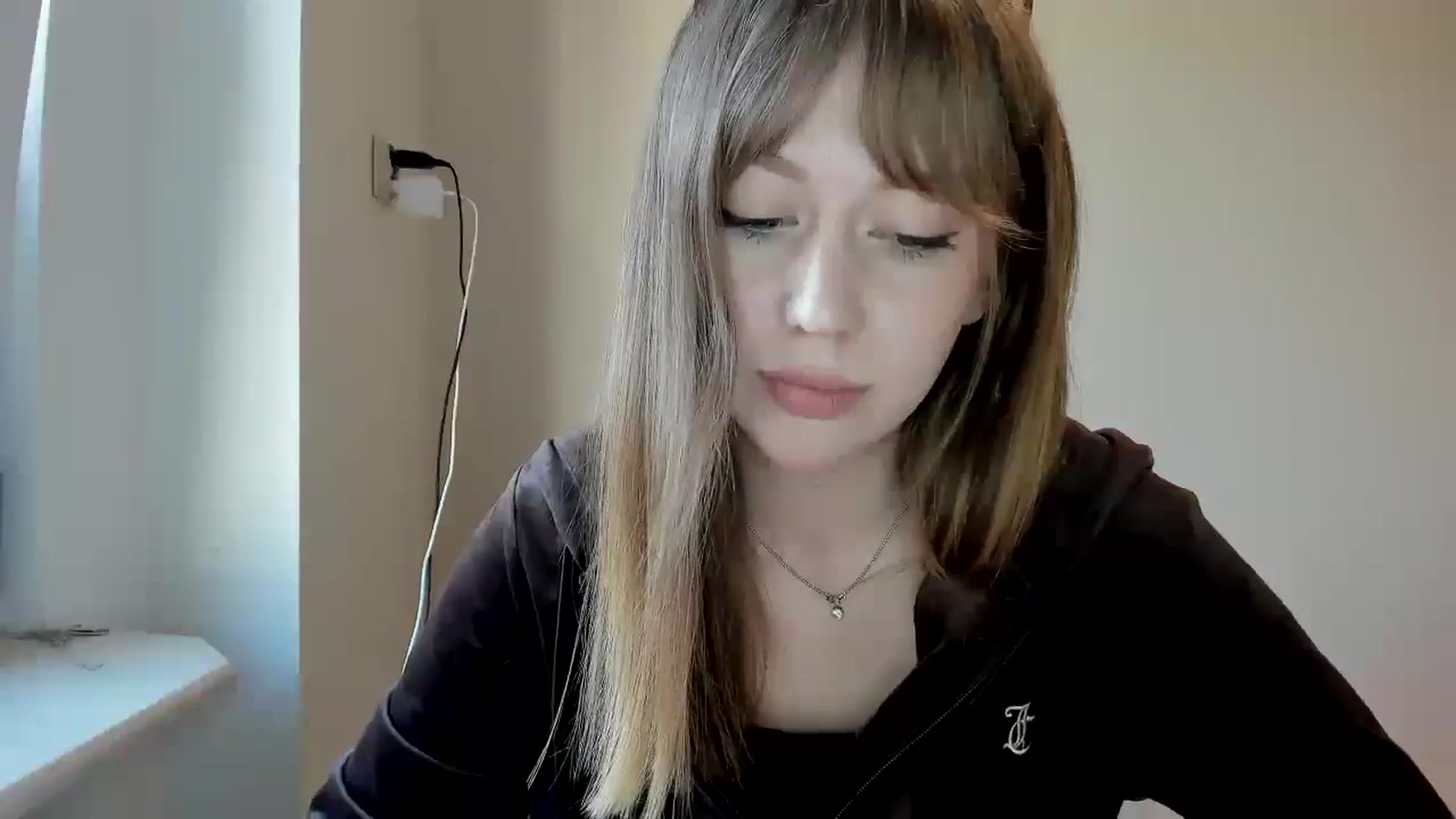 Gallery image thumbnail from RoboSasha's myfreecams stream on, 04/17/2026, 16:32 image 20 of 20