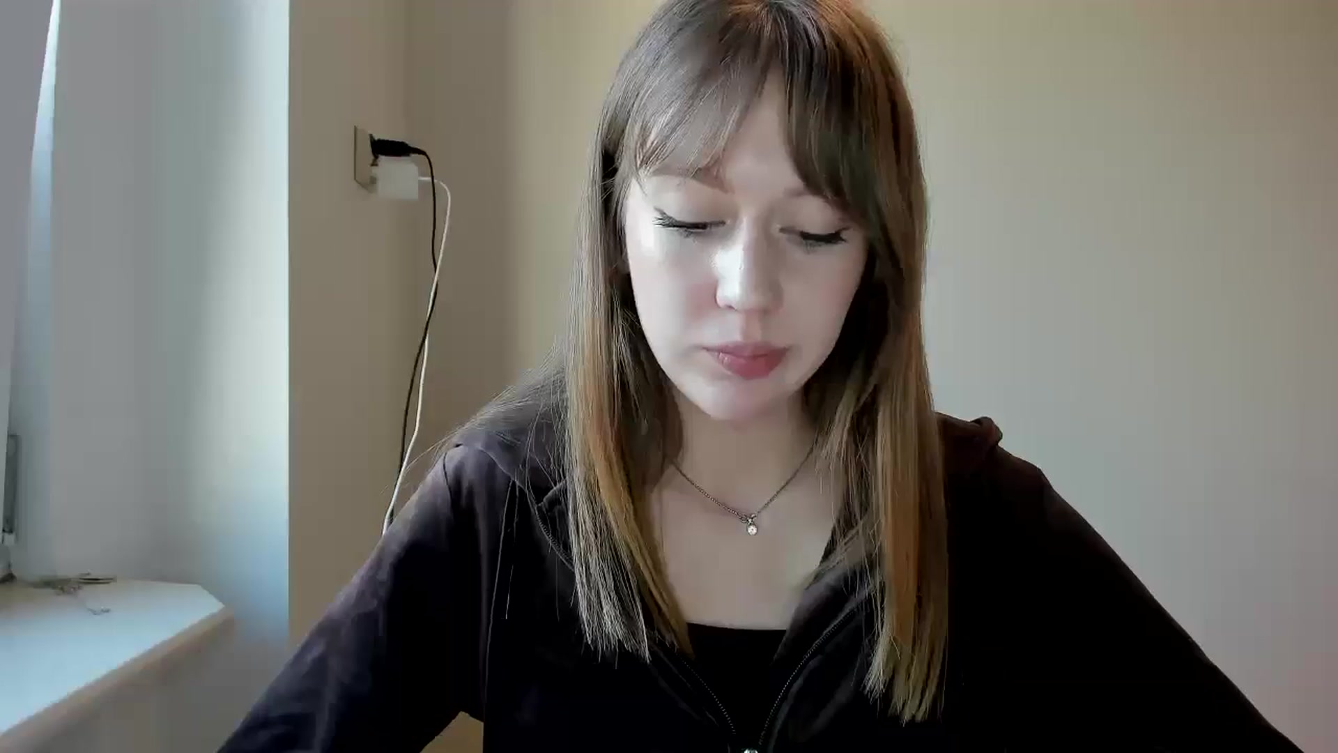 Gallery image thumbnail from RoboSasha's myfreecams stream on, 04/17/2026, 16:32 image 14 of 20