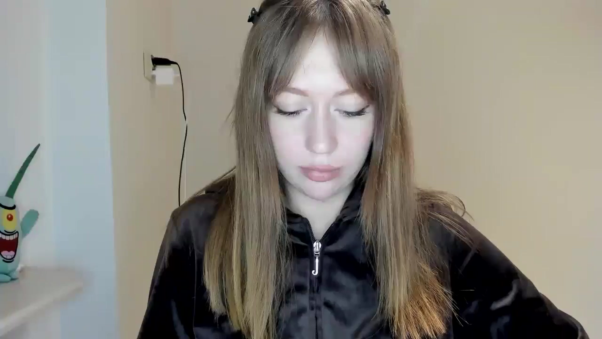 Gallery image thumbnail from RoboSasha's myfreecams stream on, 04/20/2026, 19:01 image 7 of 20