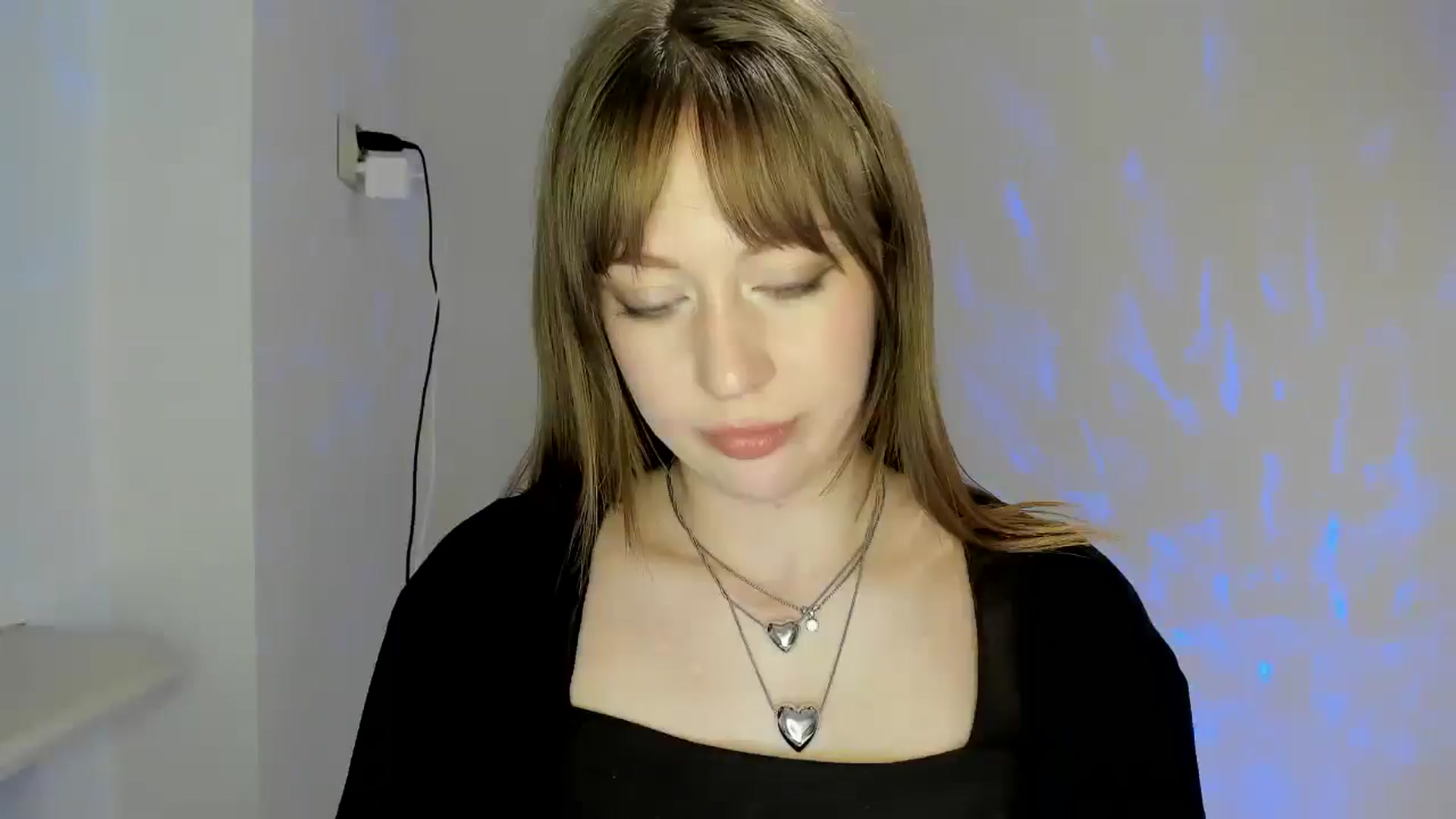 Gallery image thumbnail from RoboSasha's myfreecams stream on, 04/21/2026, 20:50 image 16 of 20