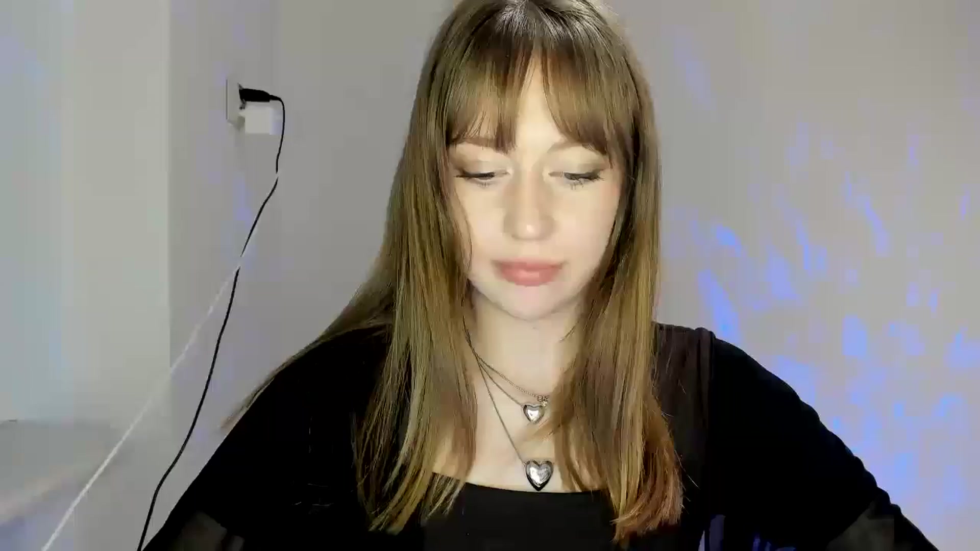 Gallery image thumbnail from RoboSasha's myfreecams stream on, 04/21/2026, 20:50 image 1 of 20