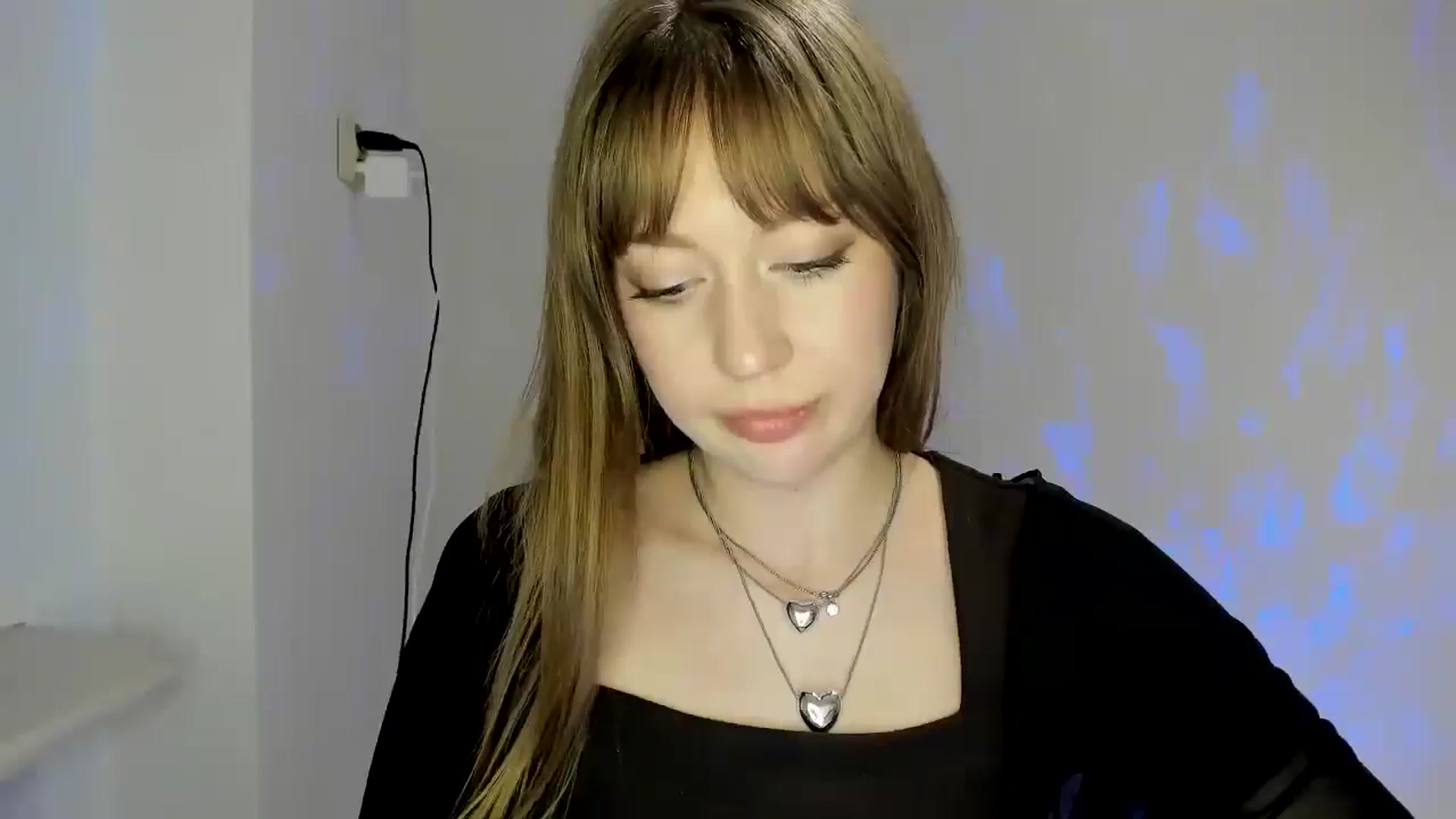 Gallery image thumbnail from RoboSasha's myfreecams stream on, 04/21/2026, 20:50 image 18 of 20