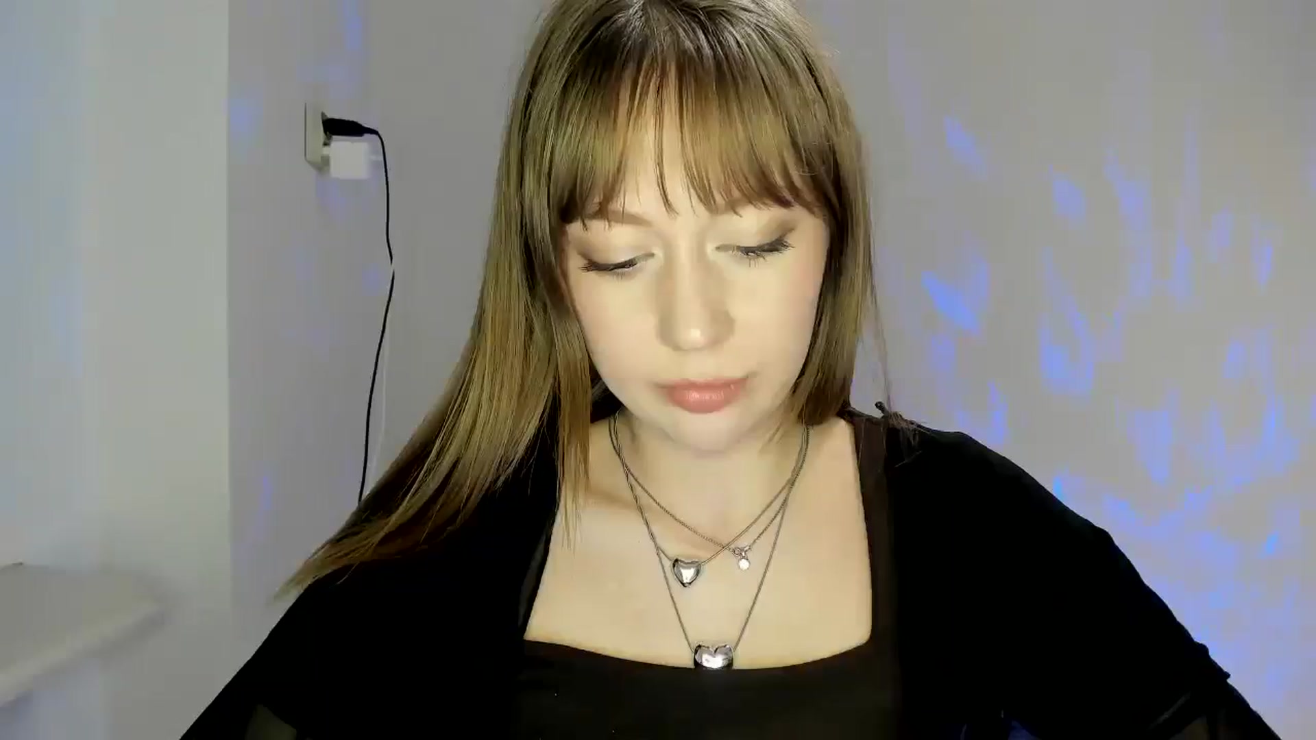 Gallery image thumbnail from RoboSasha's myfreecams stream on, 04/21/2026, 20:50 image 12 of 20