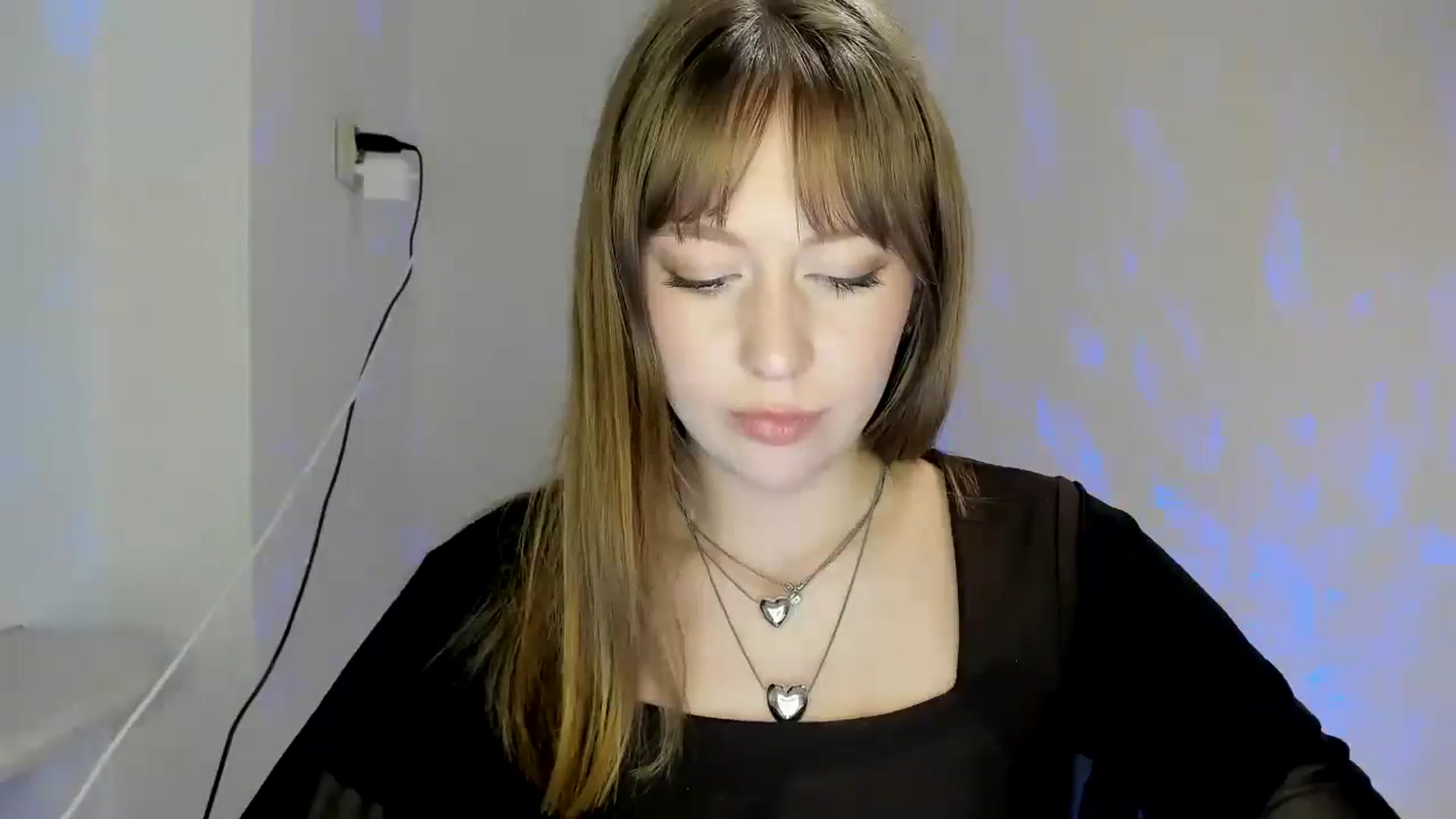 Gallery image thumbnail from RoboSasha's myfreecams stream on, 04/21/2026, 20:50 image 4 of 20