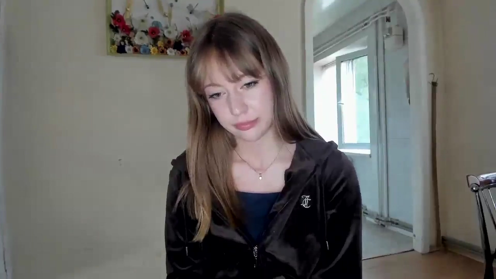 Gallery image thumbnail from RoboSasha's myfreecams stream on, 05/05/2026, 16:39 image 4 of 20