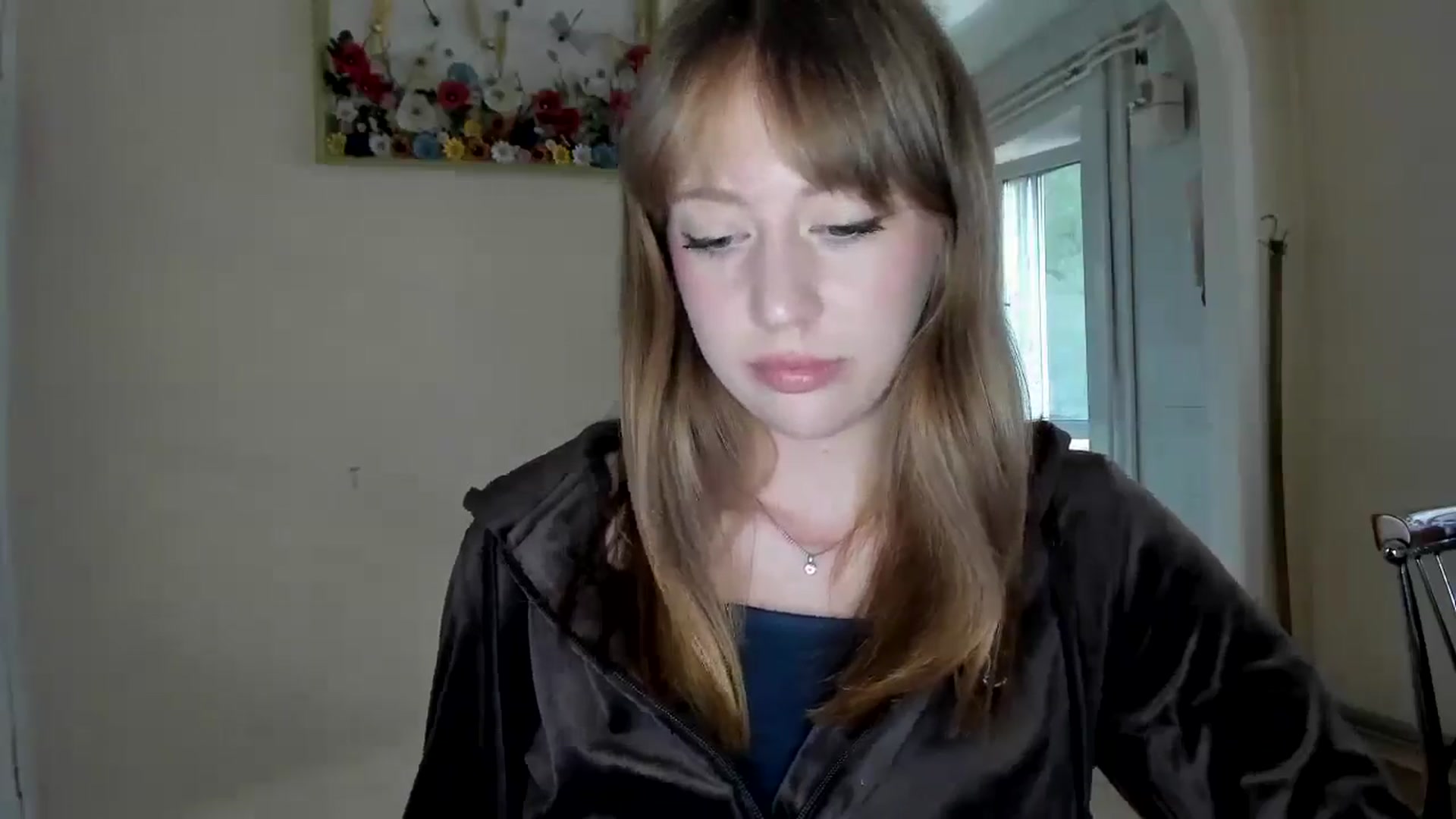 Gallery image thumbnail from RoboSasha's myfreecams stream on, 05/05/2026, 16:39 image 9 of 20