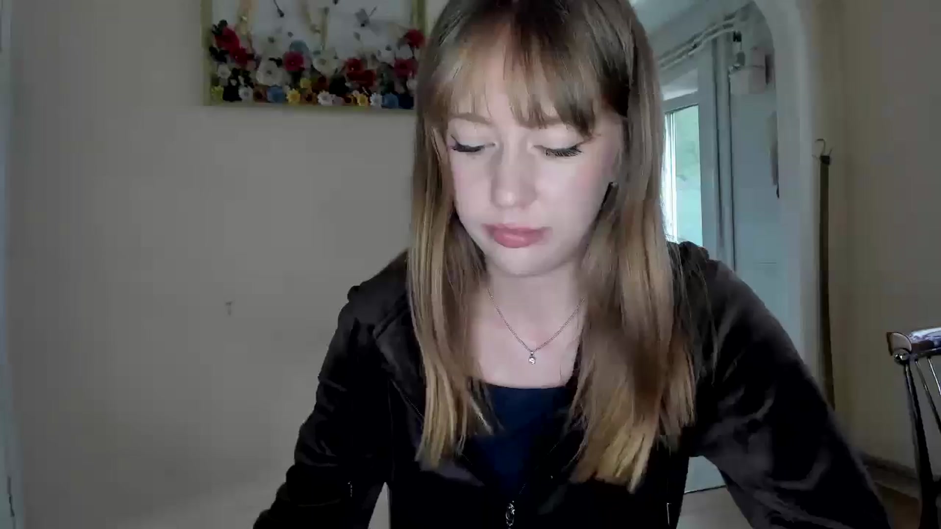 Gallery image thumbnail from RoboSasha's myfreecams stream on, 05/05/2026, 16:39 image 5 of 20