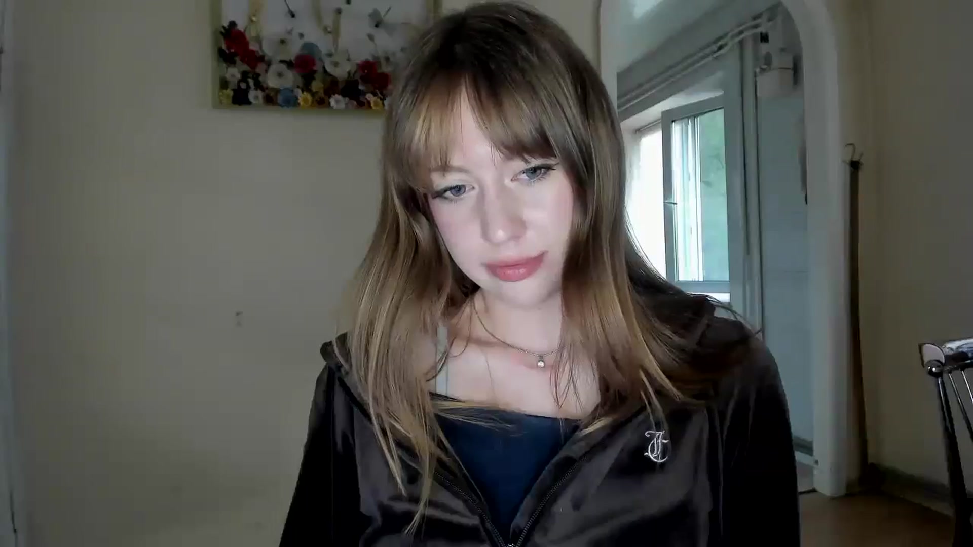 Gallery image thumbnail from RoboSasha's myfreecams stream on, 05/05/2026, 16:39 image 16 of 20