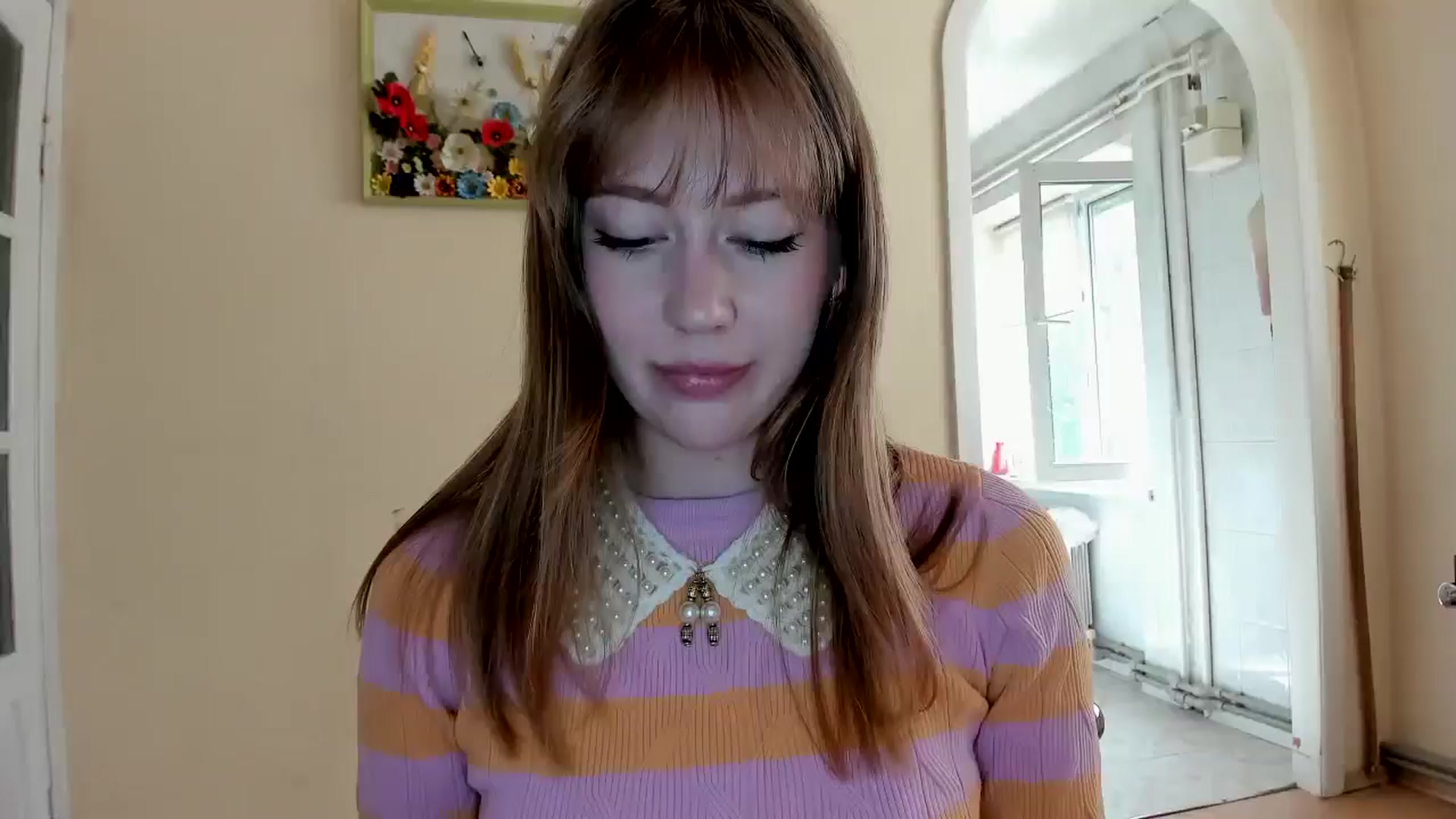 Gallery image thumbnail from RoboSasha's myfreecams stream on, 05/06/2026, 12:01 image 10 of 20