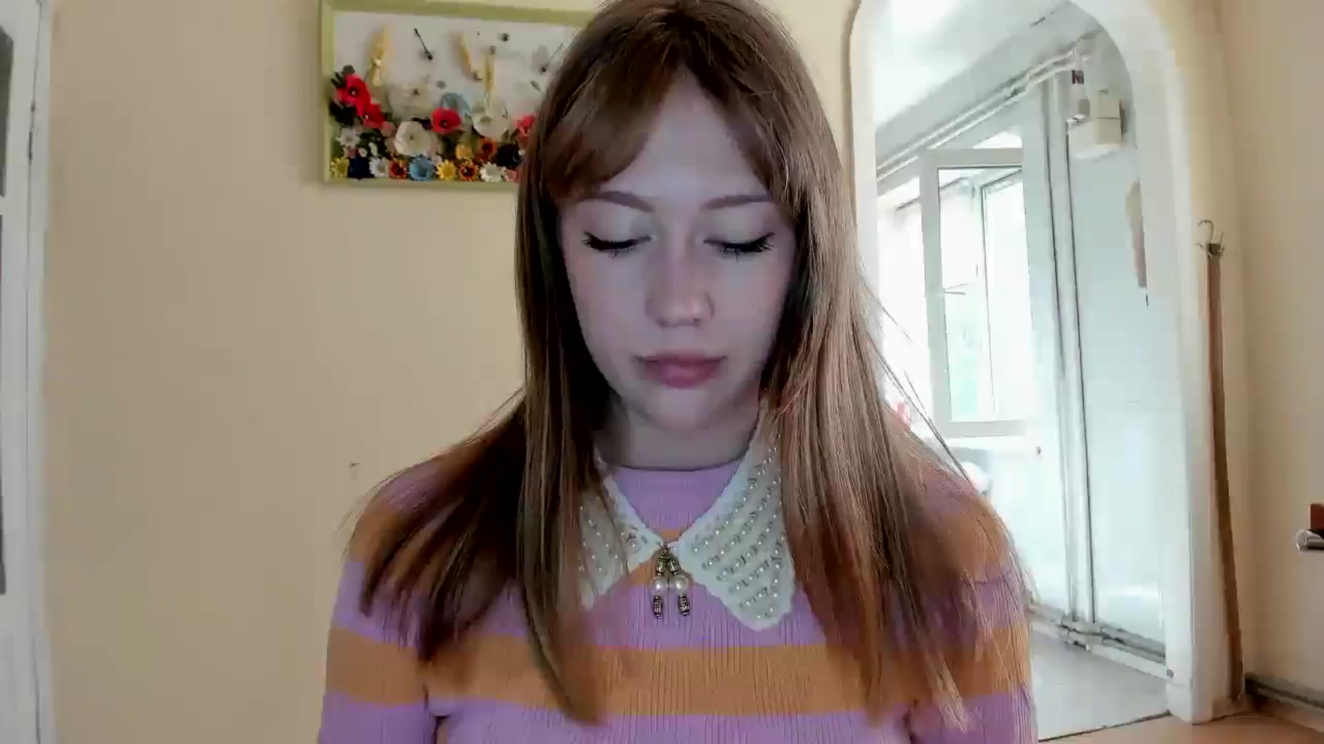 Gallery image thumbnail from RoboSasha's myfreecams stream on, 05/06/2026, 12:01 image 15 of 20