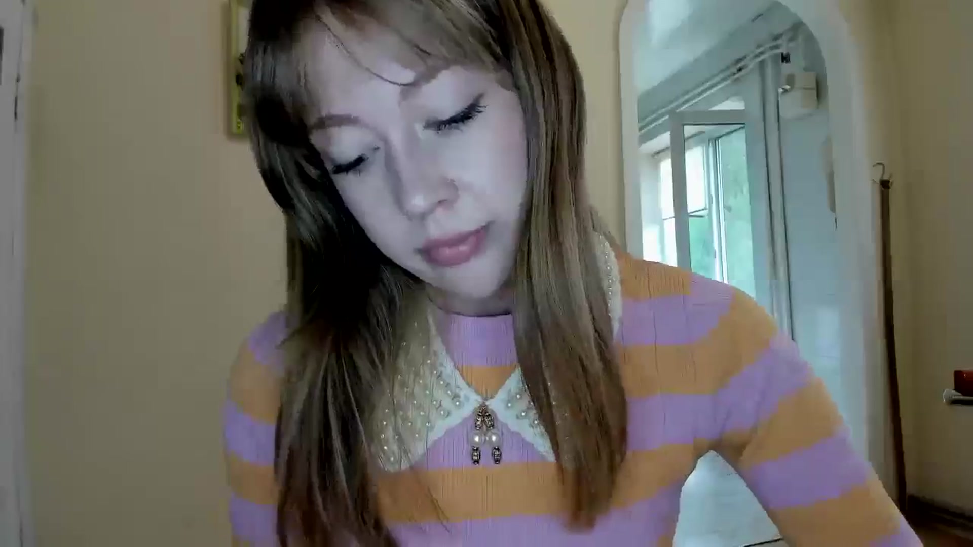 Gallery image thumbnail from RoboSasha's myfreecams stream on, 05/06/2026, 12:36 image 11 of 20