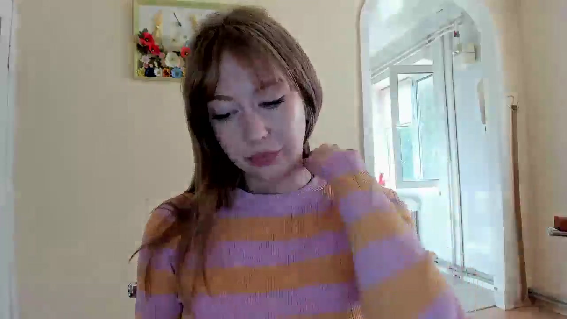 Gallery image thumbnail from RoboSasha's myfreecams stream on, 05/06/2026, 13:13 image 7 of 20