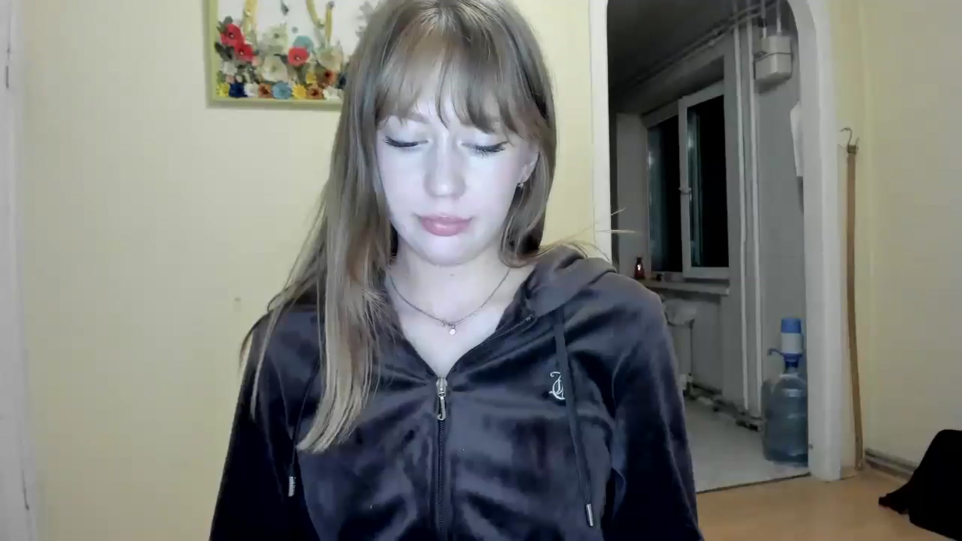 Gallery image thumbnail from RoboSasha's myfreecams stream on, 05/07/2026, 17:53 image 18 of 20