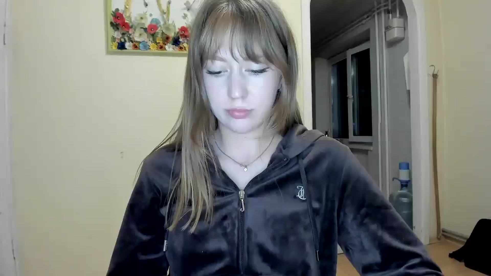 Gallery image thumbnail from RoboSasha's myfreecams stream on, 05/07/2026, 17:53 image 10 of 20