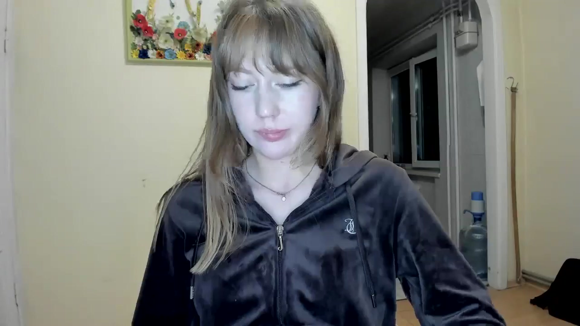 Gallery image thumbnail from RoboSasha's myfreecams stream on, 05/07/2026, 17:53 image 17 of 20
