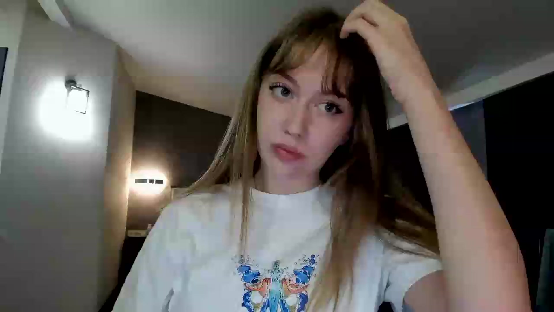 Gallery image thumbnail from RoboSasha's myfreecams stream on, 05/12/2026, 13:12 image 1 of 20