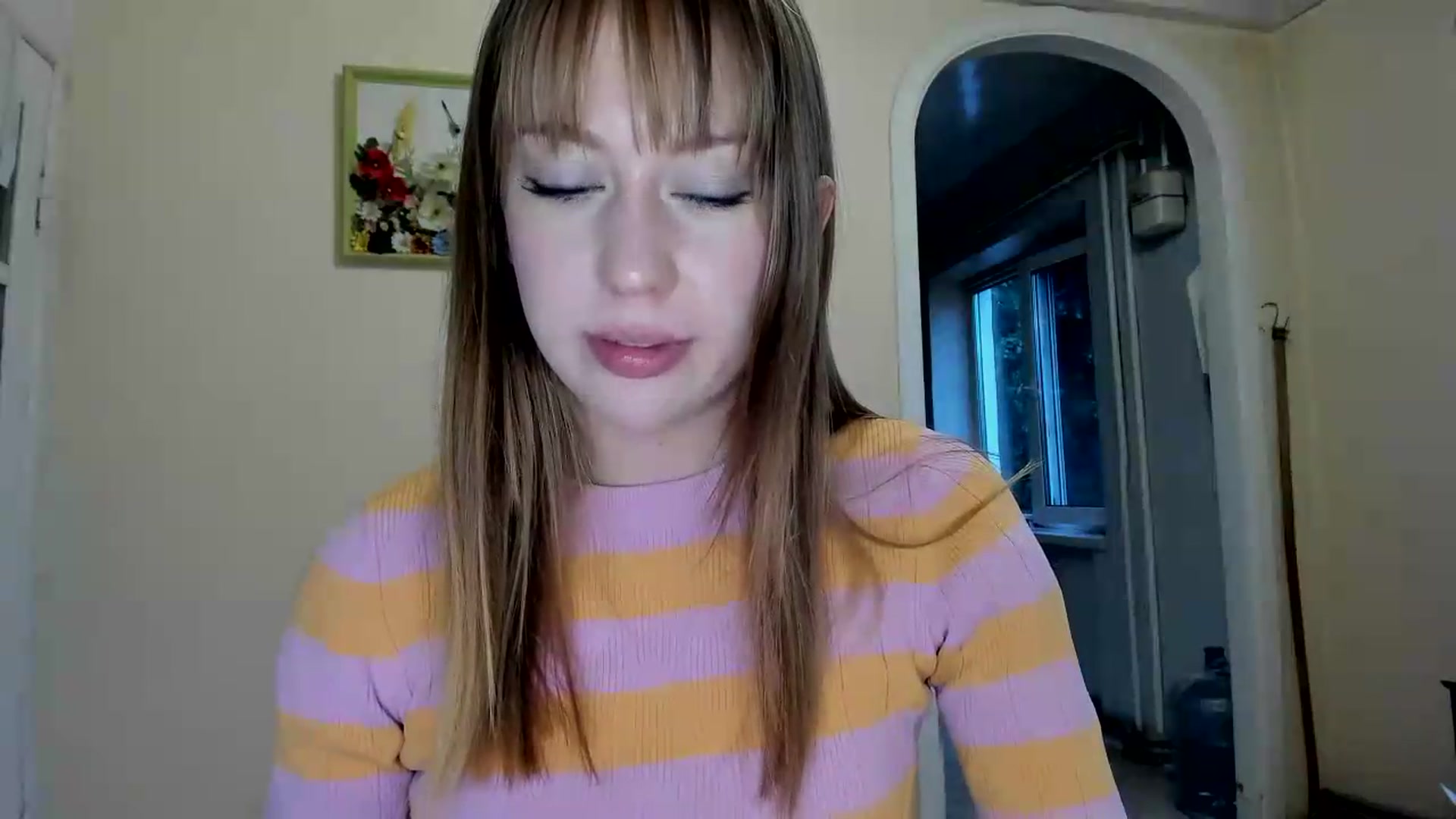 Gallery image thumbnail from RoboSasha's myfreecams stream on, 05/17/2026, 17:06 image 7 of 20