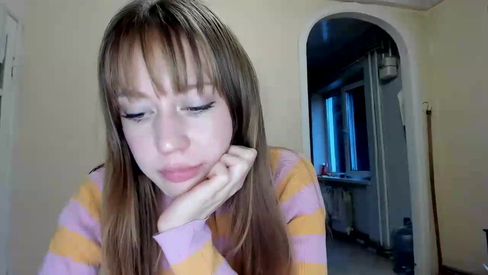 Gallery image thumbnail from RoboSasha's myfreecams stream on, 05/17/2026, 17:06 image 18 of 20