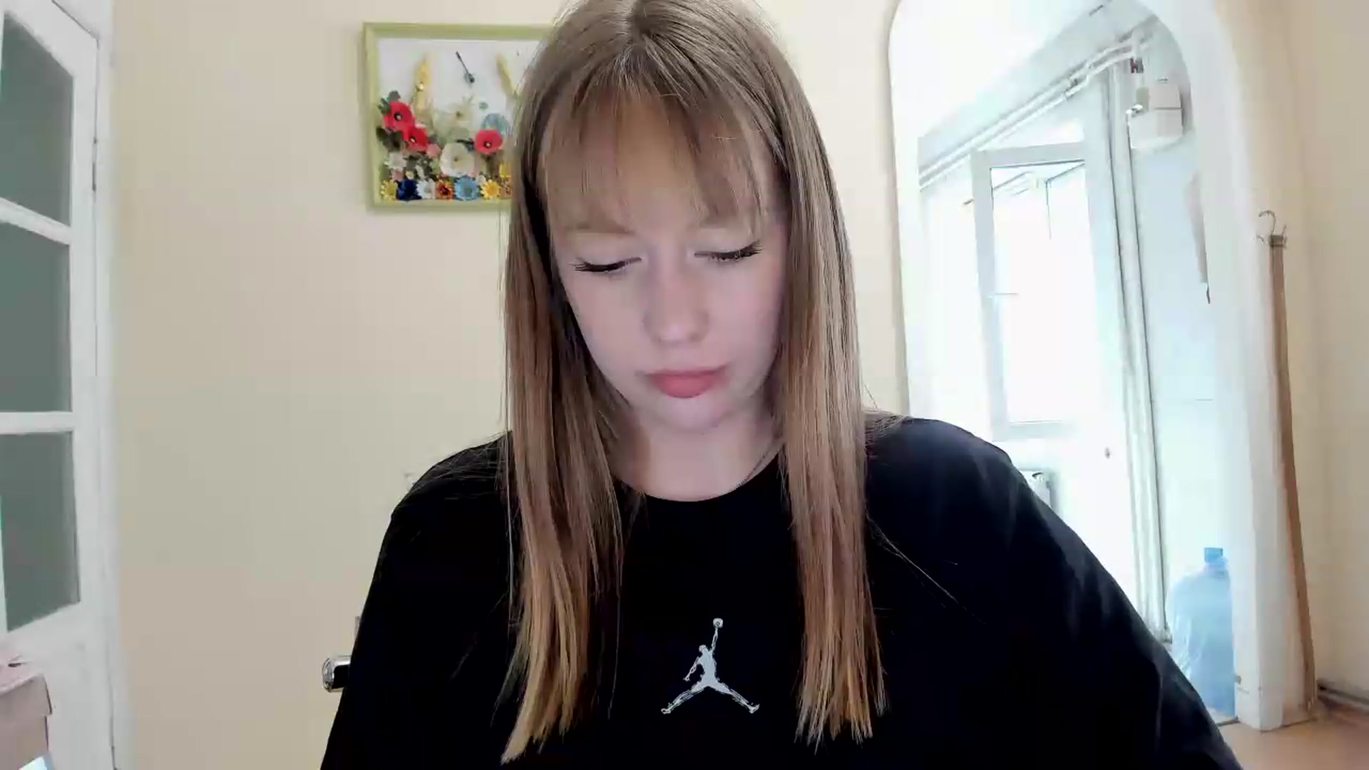 Gallery image thumbnail from RoboSasha's myfreecams stream on, 05/18/2026, 10:42 image 10 of 20