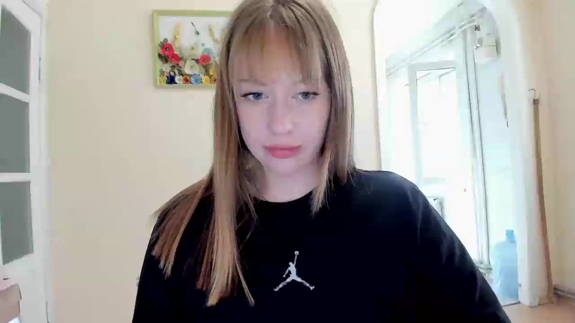 Gallery image thumbnail from RoboSasha's myfreecams stream on, 05/18/2026, 10:42 image 17 of 20