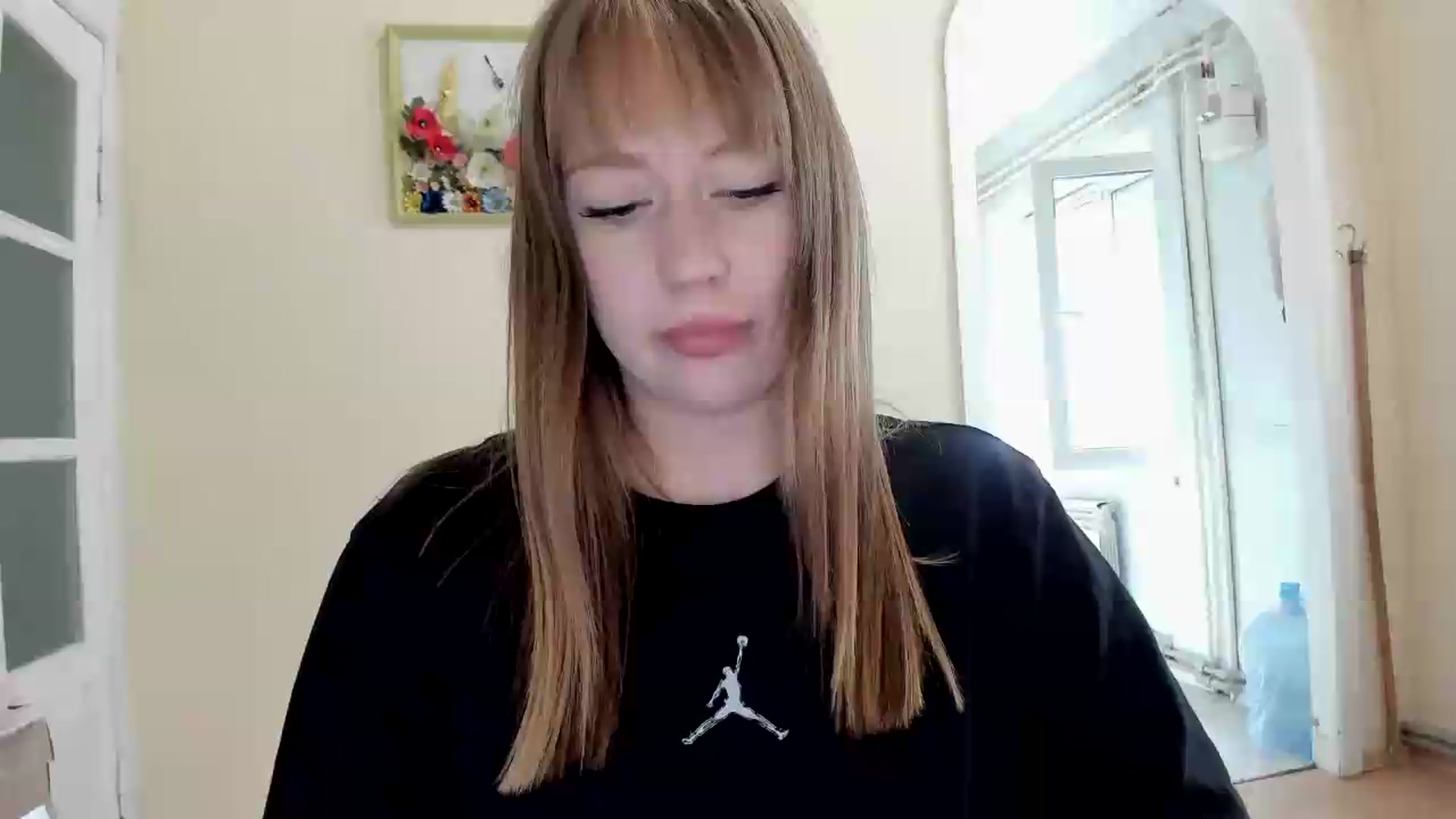 Gallery image thumbnail from RoboSasha's myfreecams stream on, 05/18/2026, 10:42 image 1 of 20