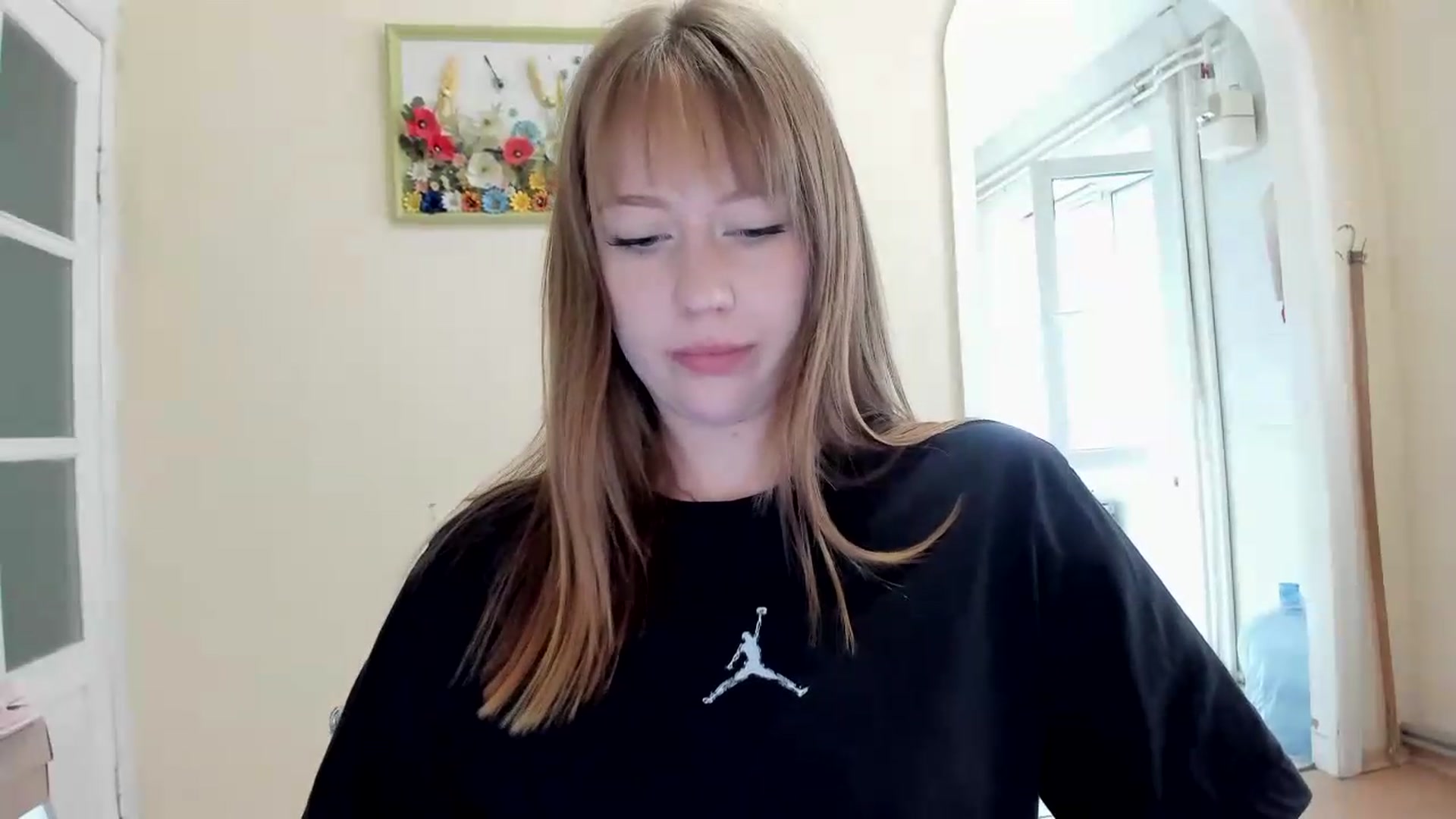 Gallery image thumbnail from RoboSasha's myfreecams stream on, 05/18/2026, 10:42 image 4 of 20