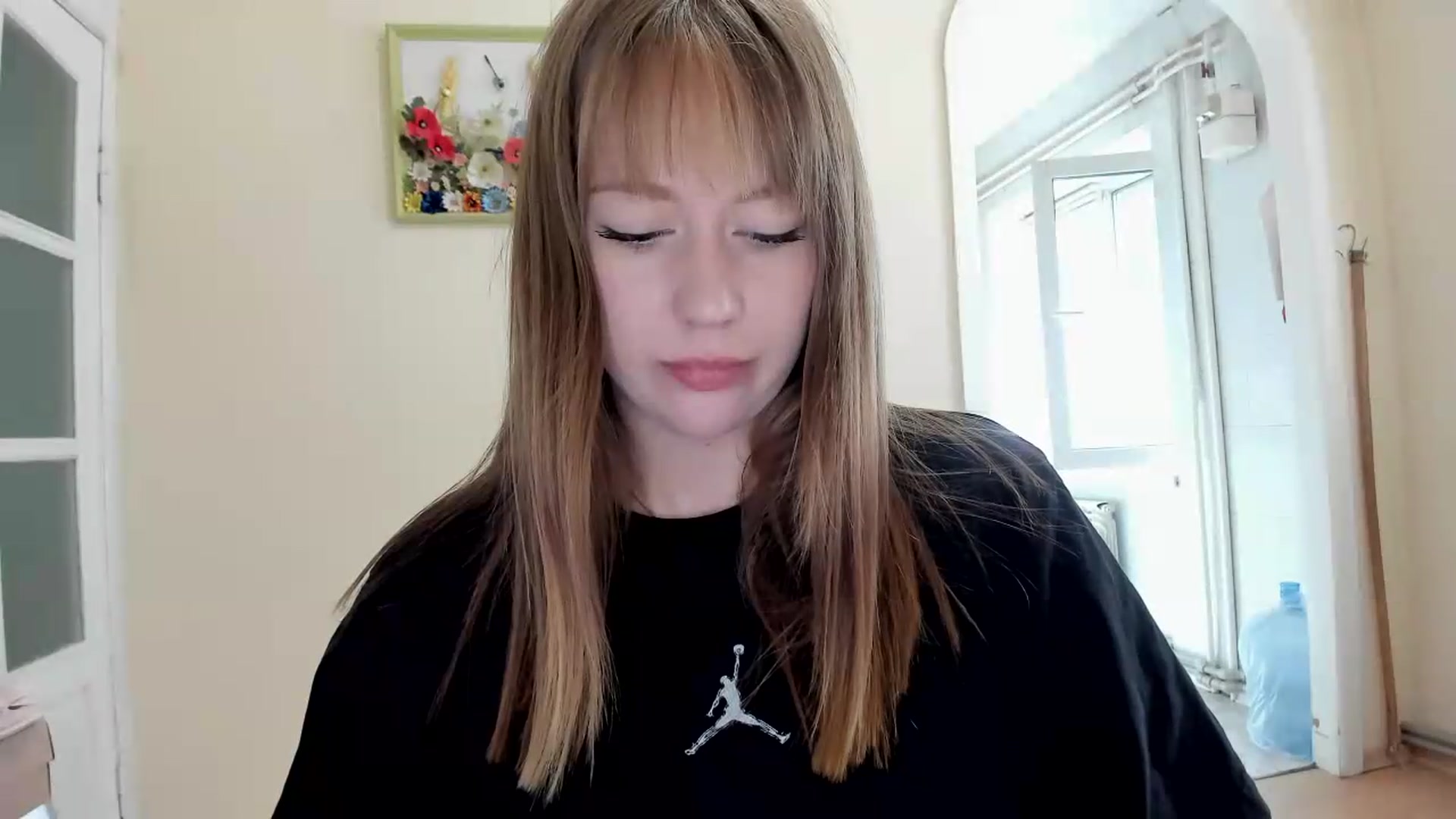 Gallery image thumbnail from RoboSasha's myfreecams stream on, 05/18/2026, 10:42 image 3 of 20