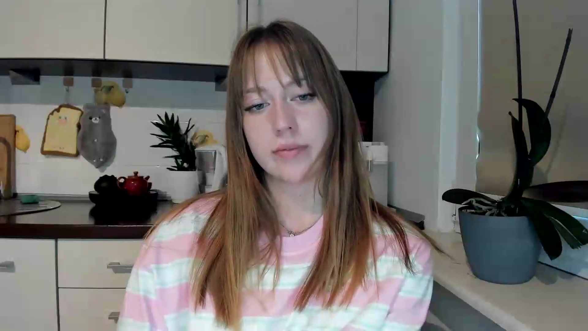Gallery image thumbnail from RoboSasha's myfreecams stream on, 05/26/2026, 17:28 image 11 of 20
