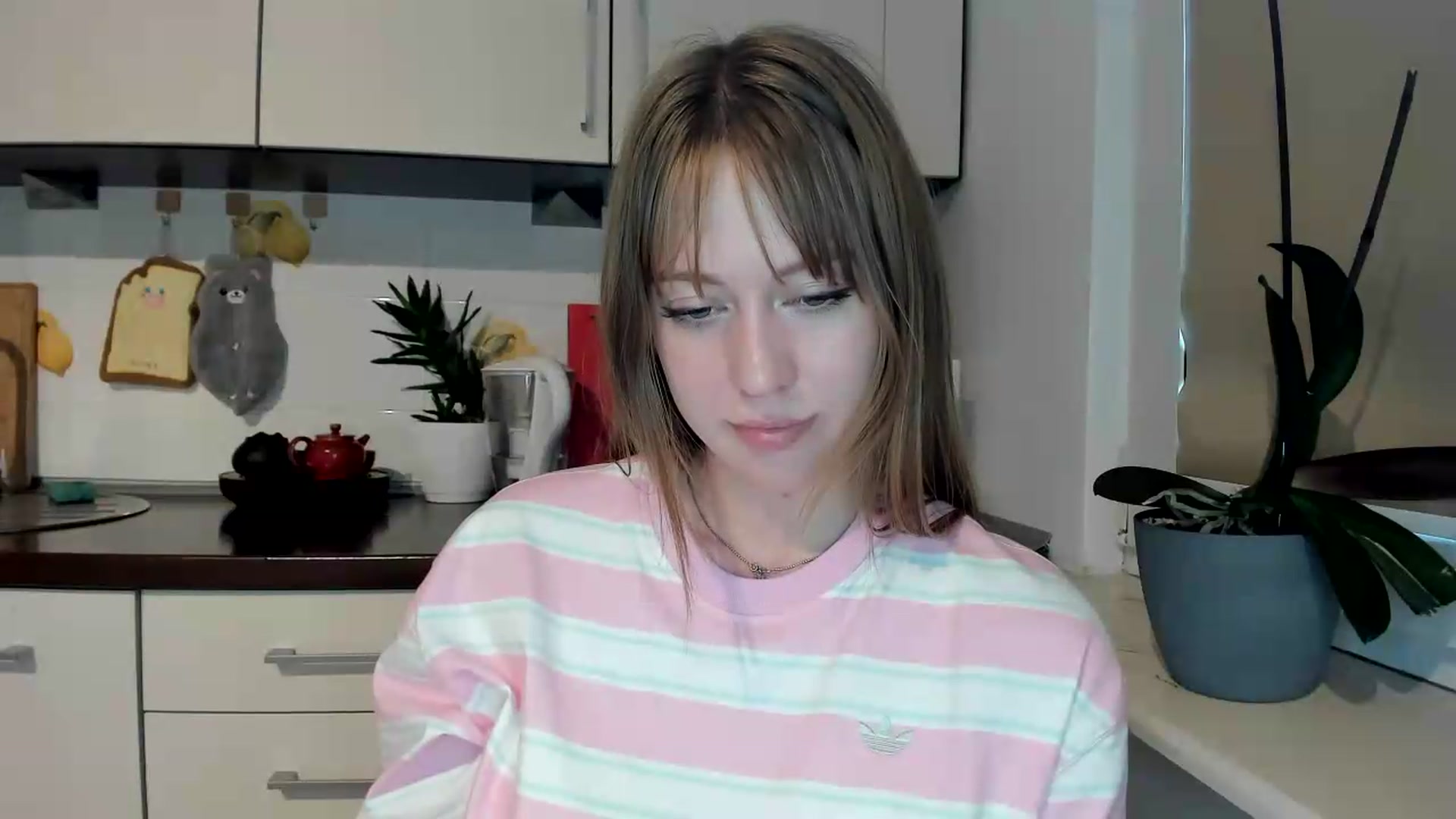 Gallery image thumbnail from RoboSasha's myfreecams stream on, 05/26/2026, 17:28 image 20 of 20