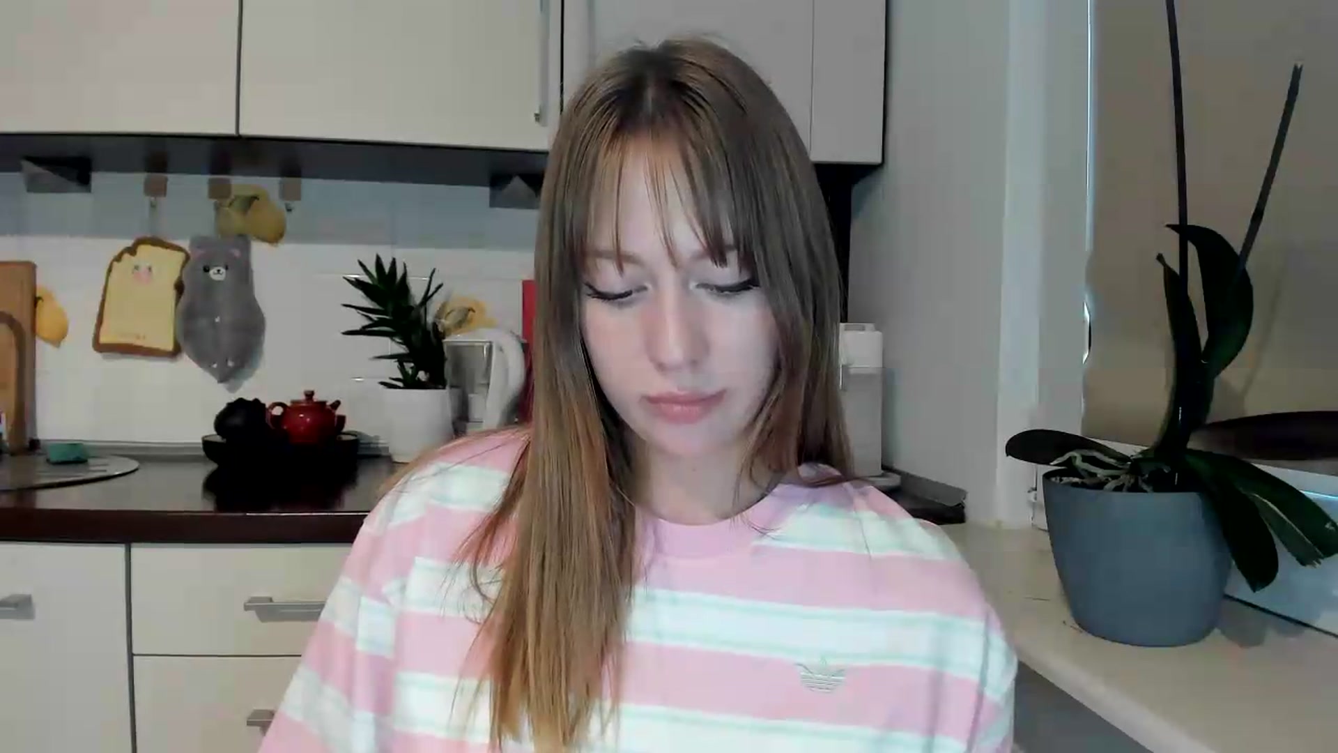 Gallery image thumbnail from RoboSasha's myfreecams stream on, 05/26/2026, 17:28 image 4 of 20
