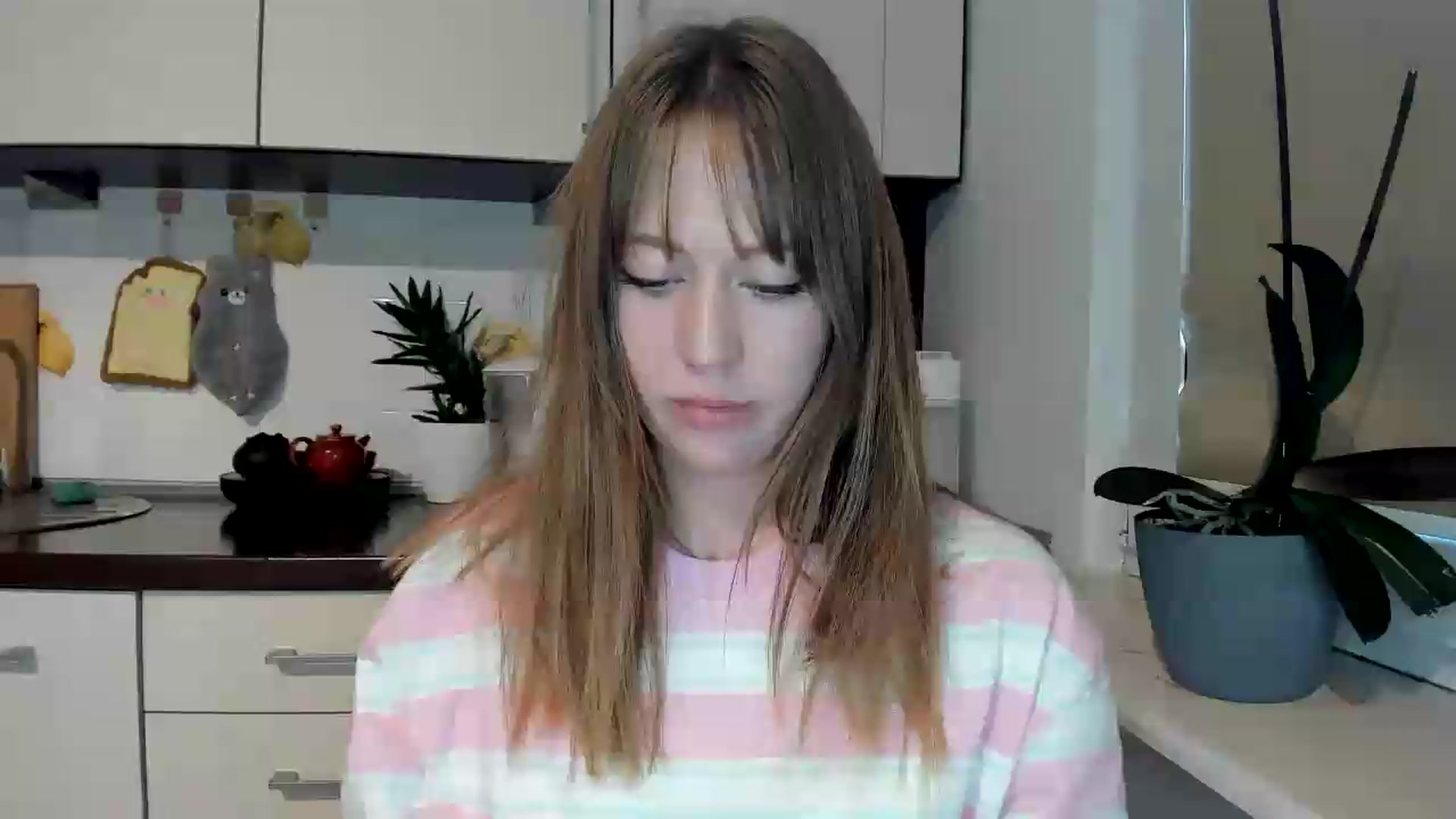 Gallery image thumbnail from RoboSasha's myfreecams stream on, 05/26/2026, 17:28 image 8 of 20