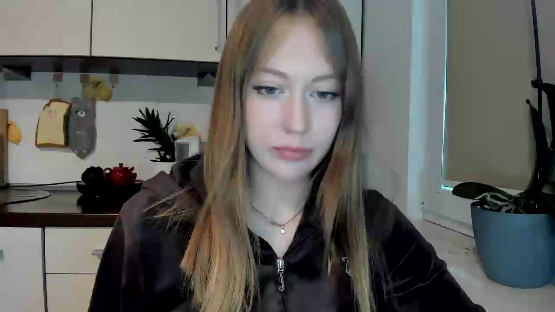 Gallery image thumbnail from RoboSasha's myfreecams stream on, 05/27/2026, 18:07 image 1 of 20