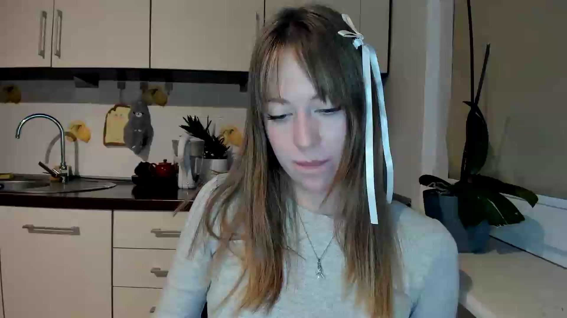 Gallery image thumbnail from RoboSasha's myfreecams stream on, 05/28/2026, 19:51 image 6 of 20